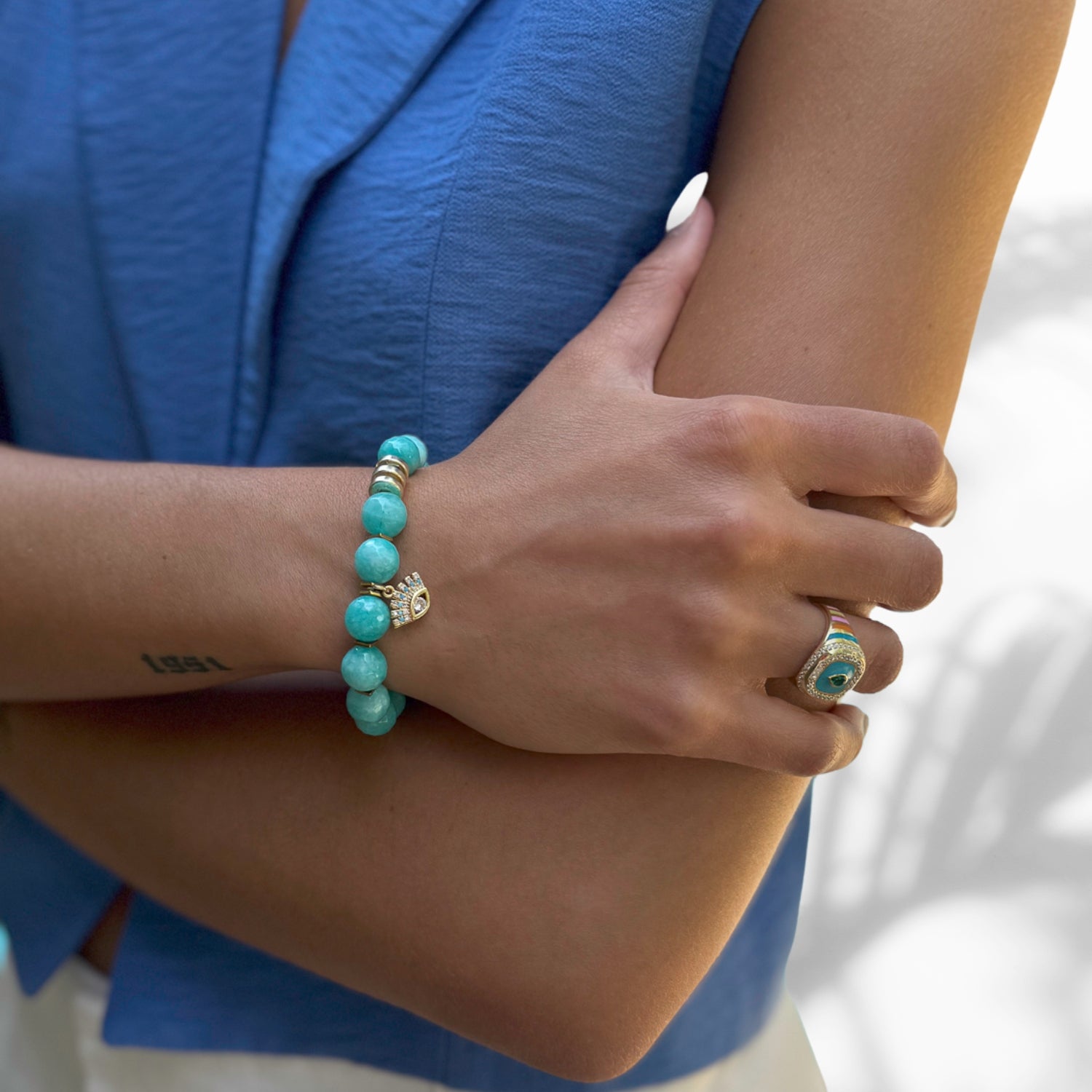 Spiritual bracelet with Amazonite stones and gold hematite for protection and good fortune