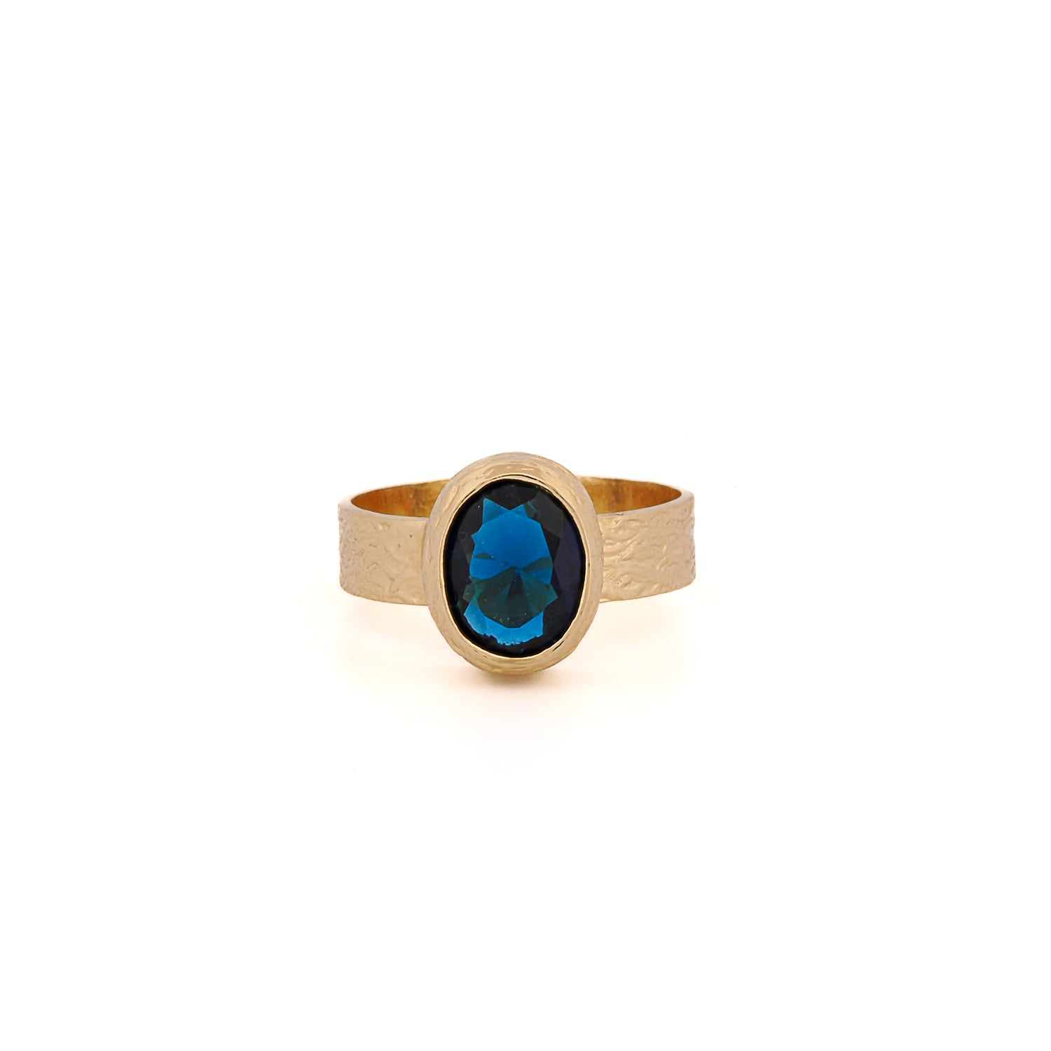 blue sapphire gemstone gold ring with 24K plating