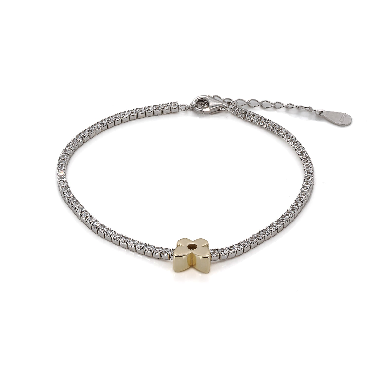Gold Butterfly Diamond Tennis Bracelet: Elegance and sparkle.