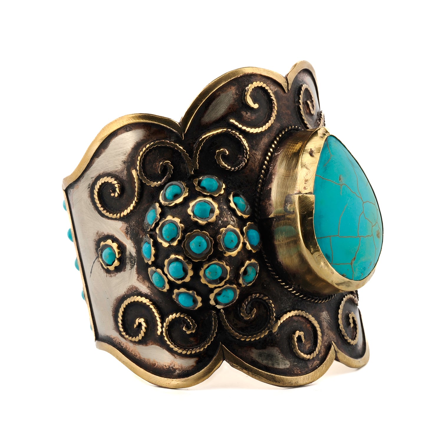 Gold-plated design bracelet with calming turquoise stones