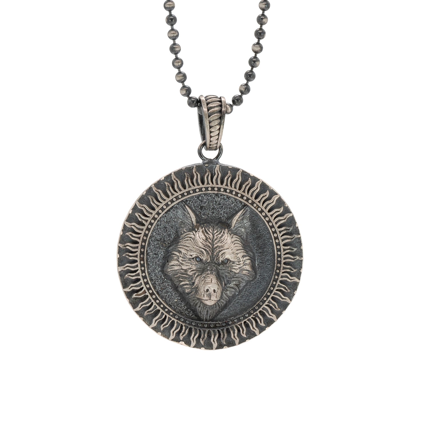 925 sterling silver necklace with finely engraved wolf symbol pendant