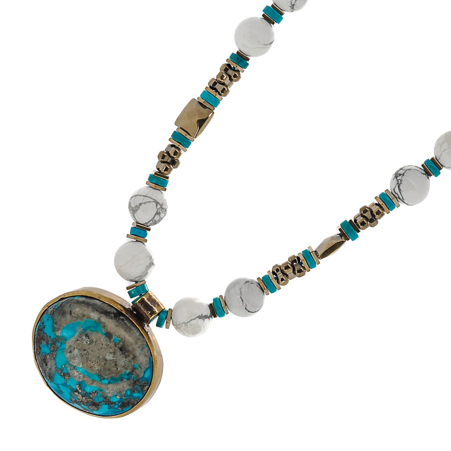 Inner calm vintage-style necklace with a turquoise gemstone pendant and white Howlite stones, handcrafted for a serene look