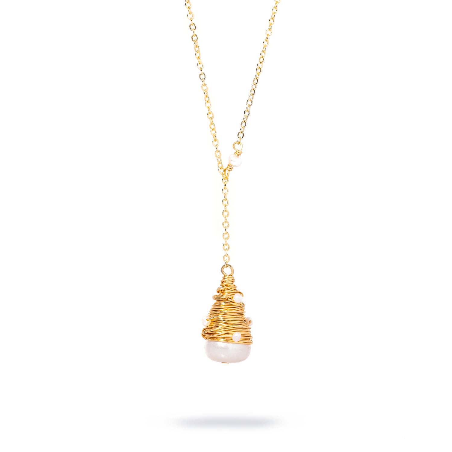 Handmade Baroque Pearl Teardrop Pendant Necklace with Gold Chain for Timeless Sophistication