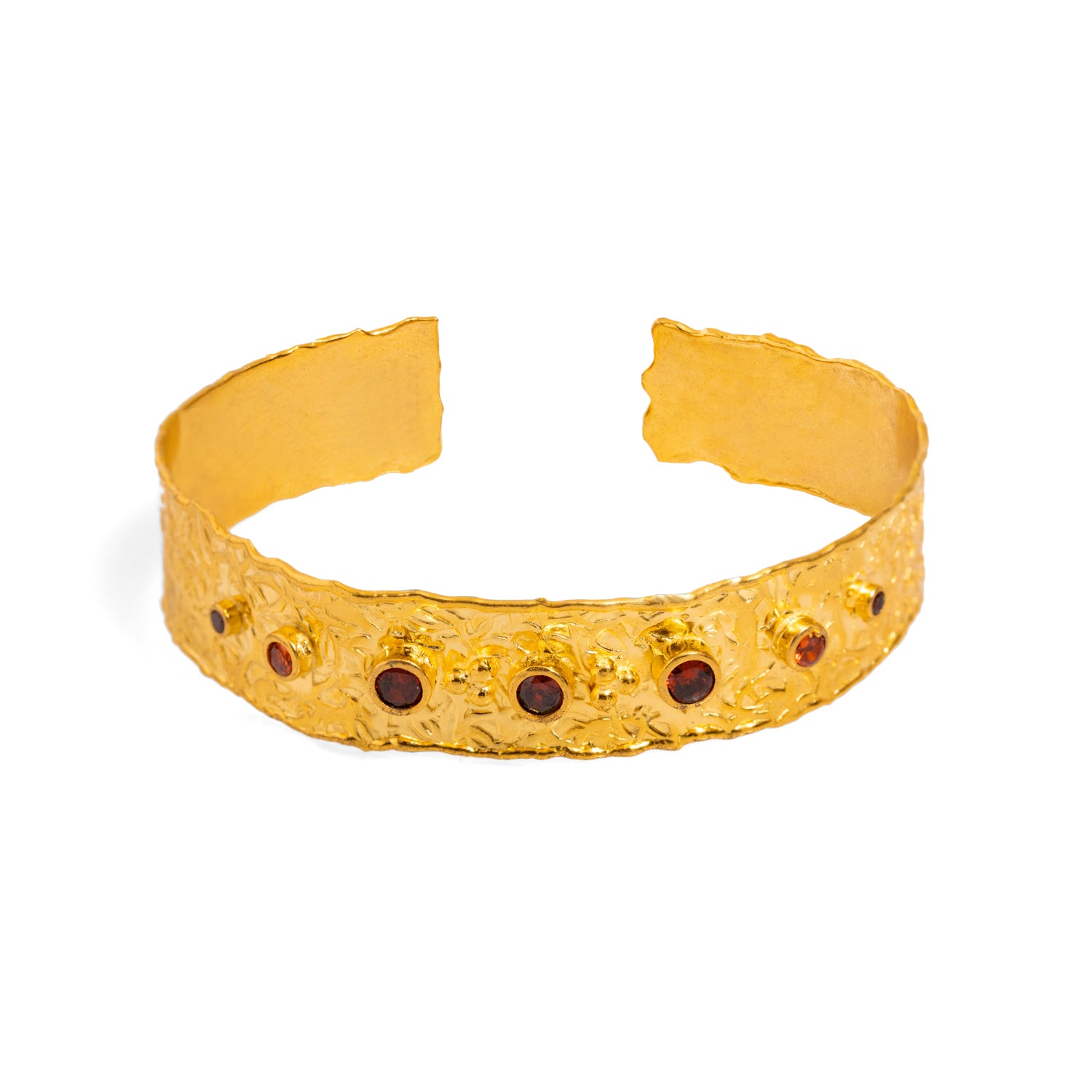 24K Gold-Plated Cuff Bracelet with Carnelian Dots for Bold Elegance and Vibrant Energy