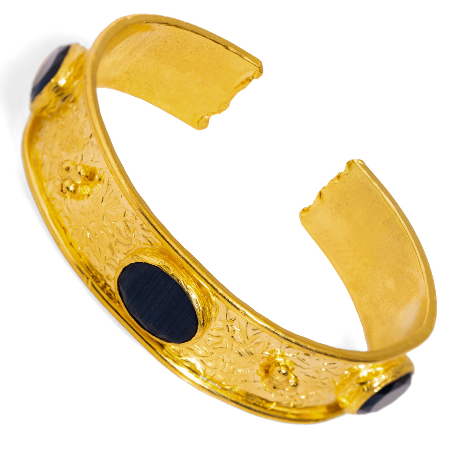 Sapphire and Gold Cuff Bracelet with Antique Detailing for a Bold, Elegant Fashion Statement