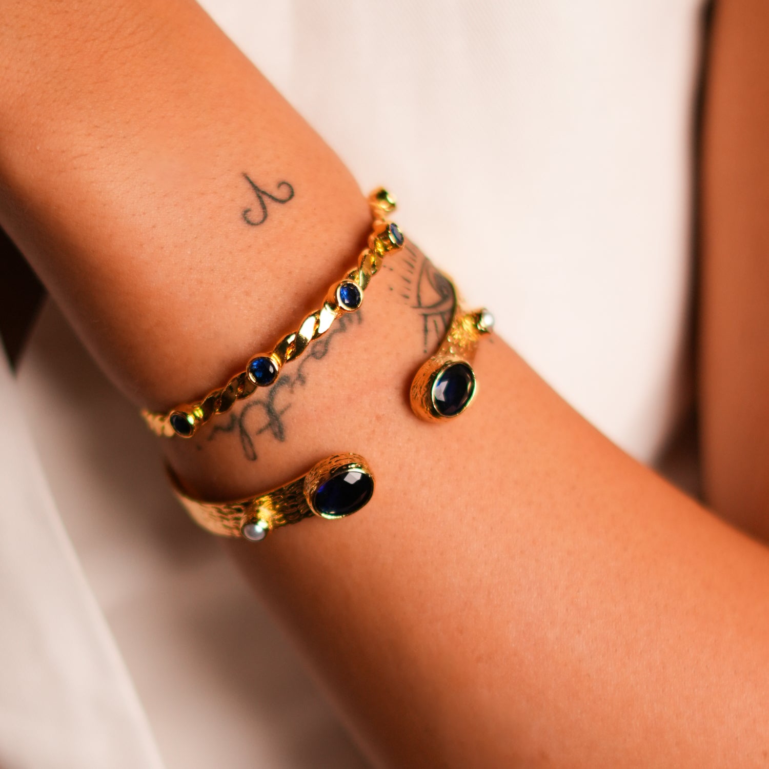 Gold-Plated Sapphire and Pearl Cuff Bracelet for a Unique, Luxurious Fashion Accessory