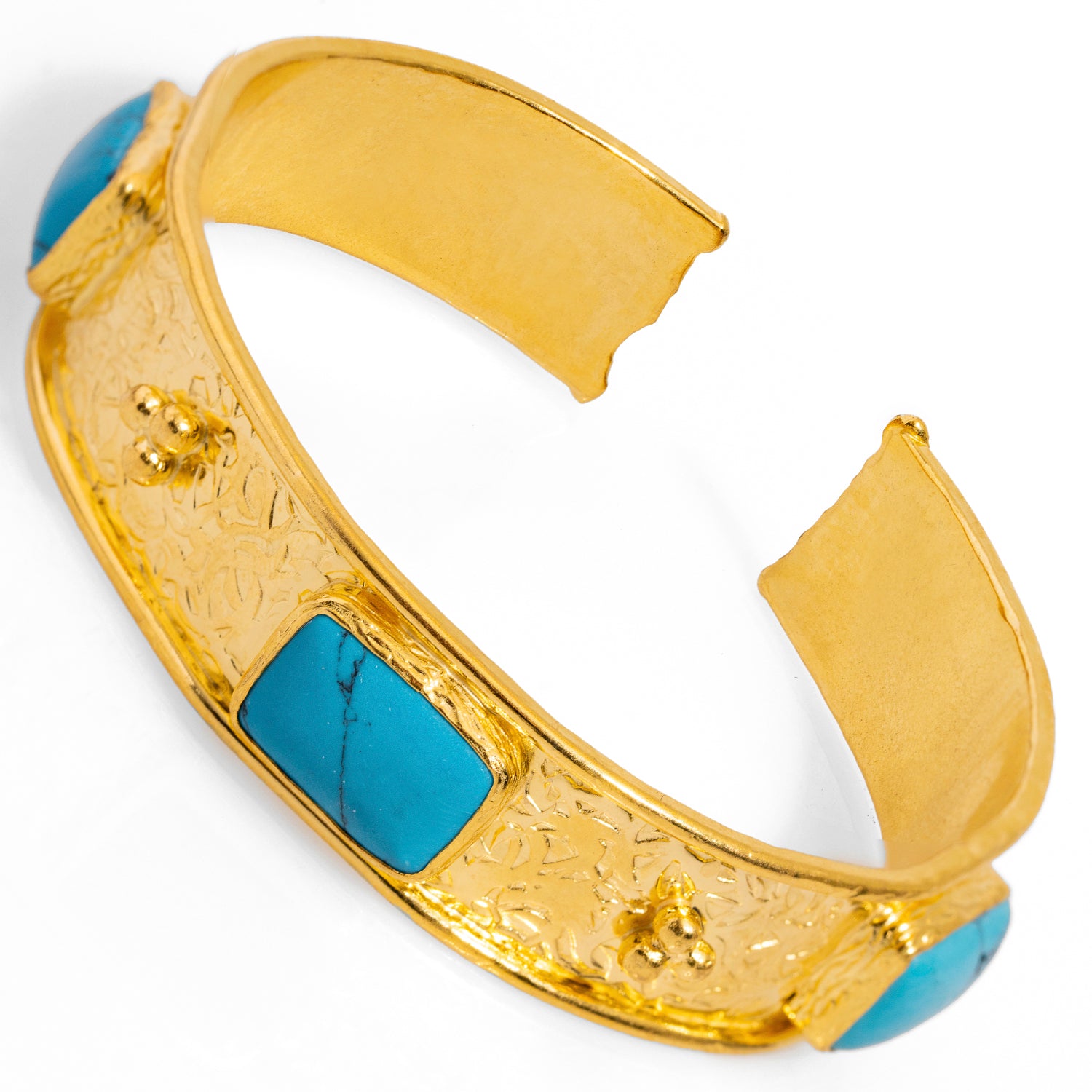 Turquoise and Gold Cuff Bracelet with Antique Detailing for a Bold, Elegant Fashion Statement