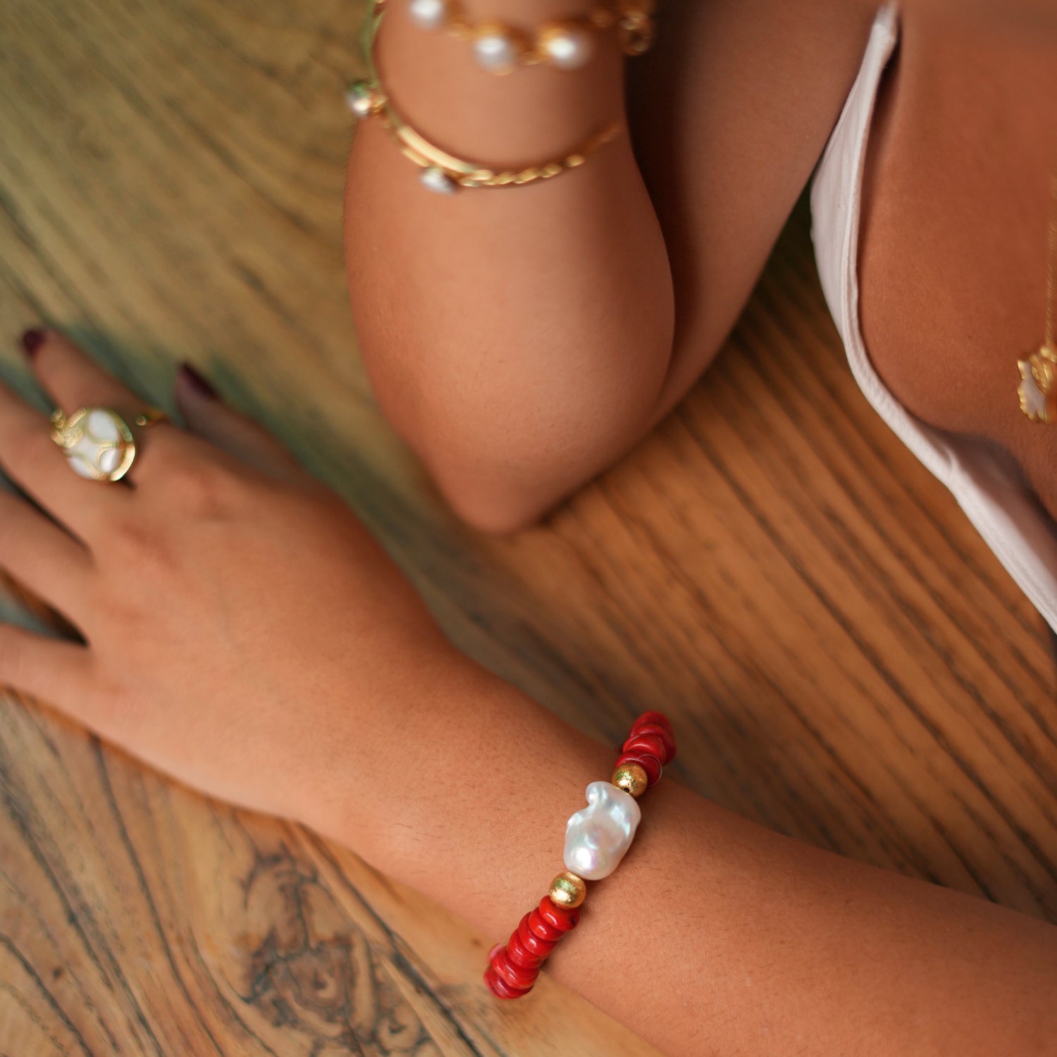Handmade Coral and Pearl Beaded Bracelet with Gold-Plated Beads for a Chic, Stylish Look