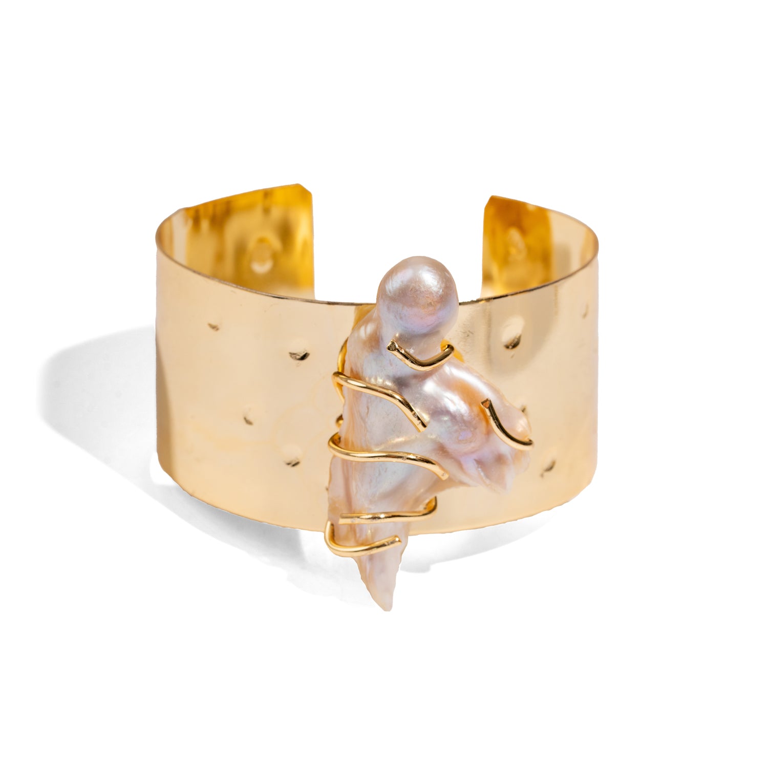 Divine Aura Baroque Pearl Cuff Bracelet