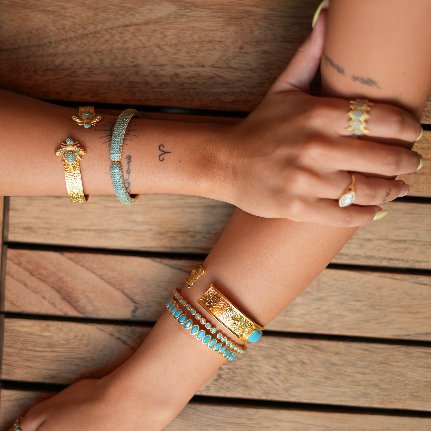 Radiant Turquoise and Gold Bangle Bracelet for an Elegant, Timeless Fashion Piece