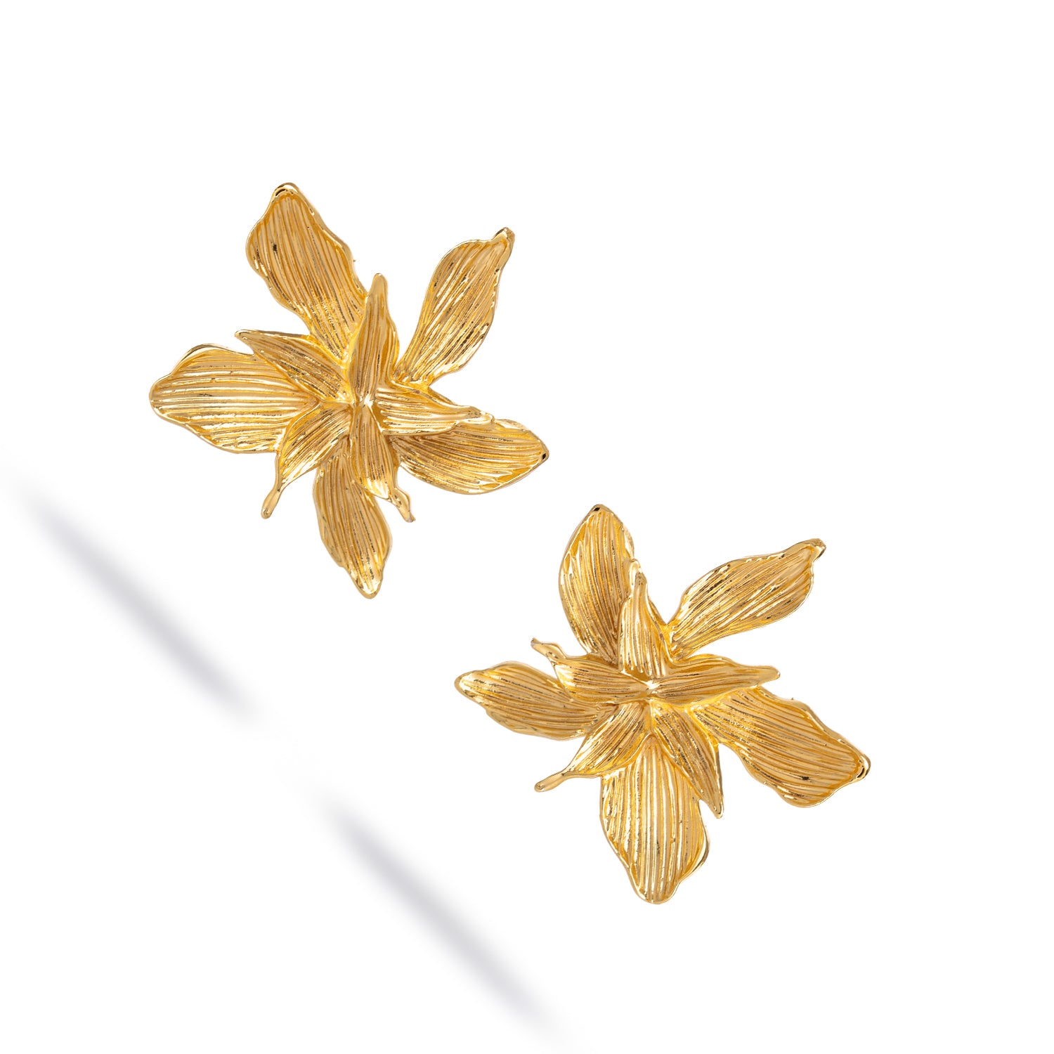 Floral Majesty Gold Stud Earrings