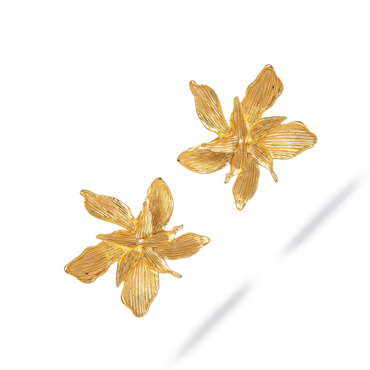 Floral Majesty Gold Stud Earrings