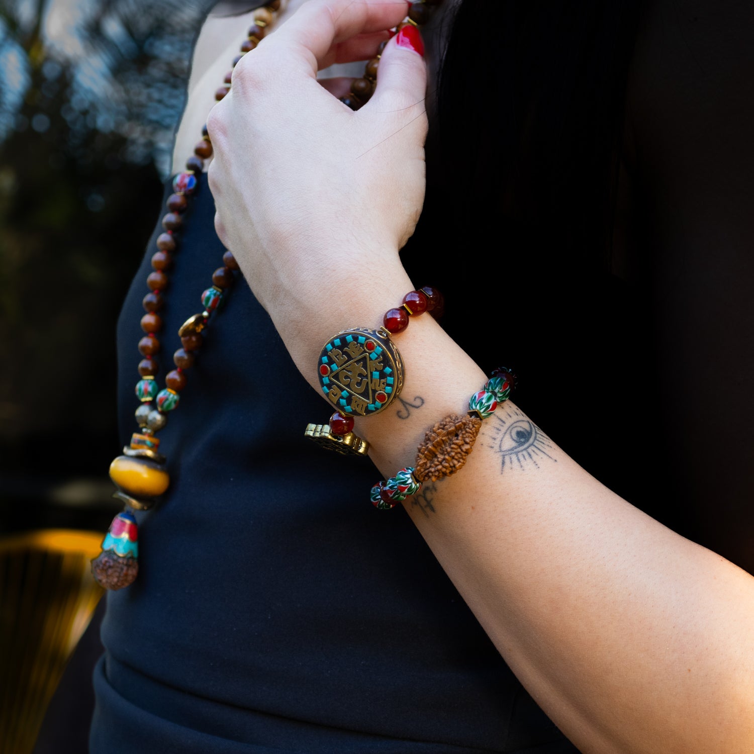 Mystic Root Rudraksha & Carnelian Spiral Bracelet