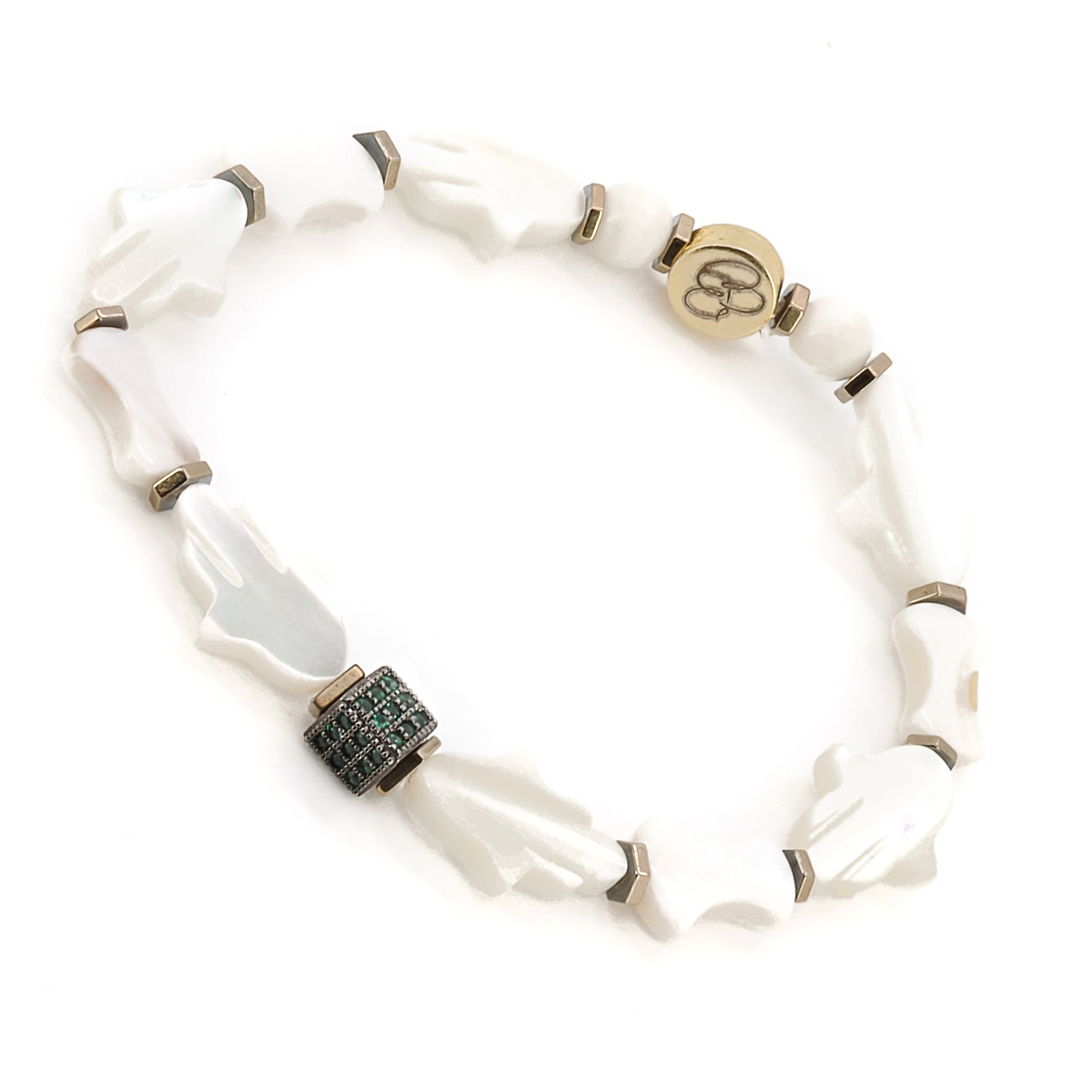 Green Swarovski crystal bead, adding a touch of color and sparkle to the Pearl Hamsa Hand Bracelet.