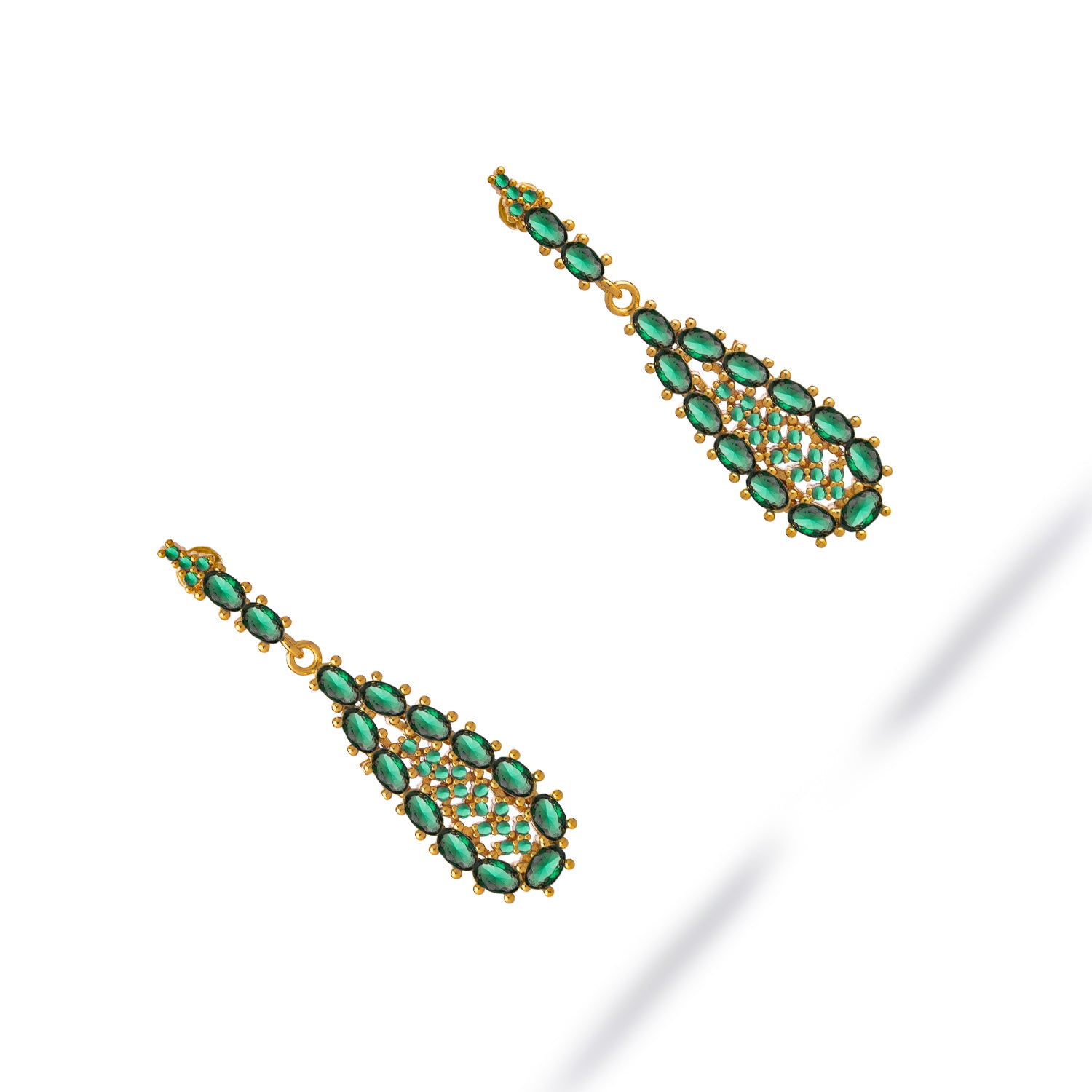 Queen’s Grace Emerald Drop Earrings
