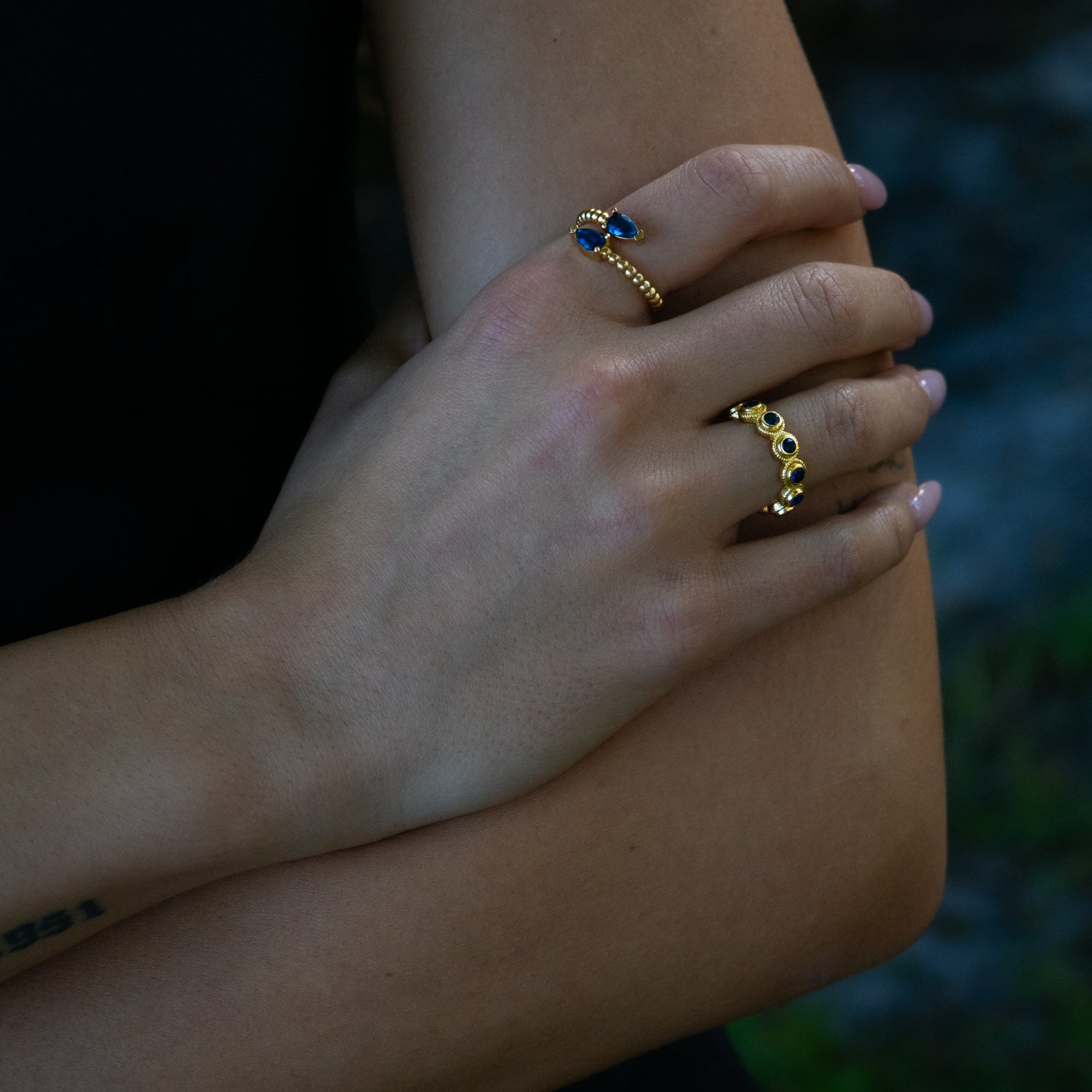 Sapphire Teardrop Glow Gold Adjustable Ring