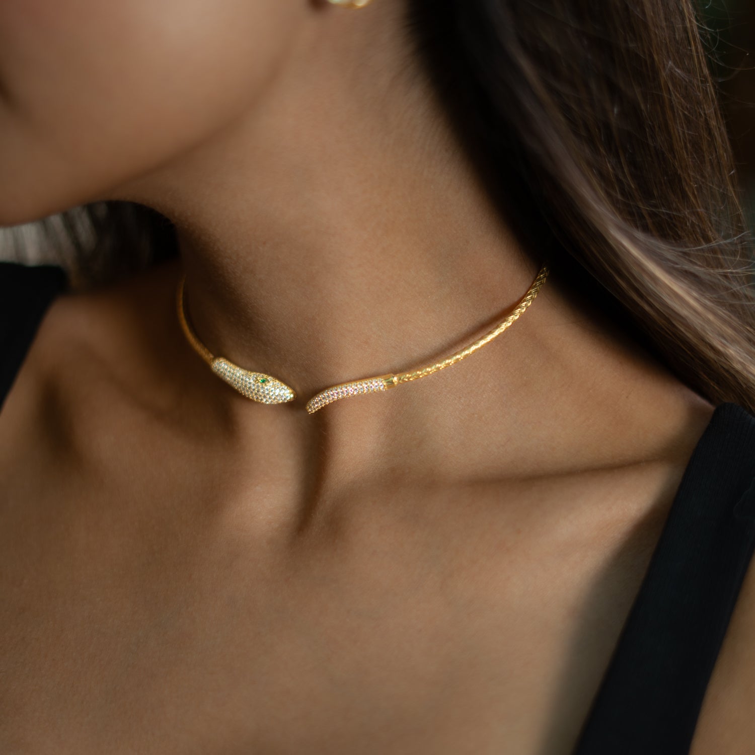 Serpent Queen Emerald Eyes Gold Choker Necklace