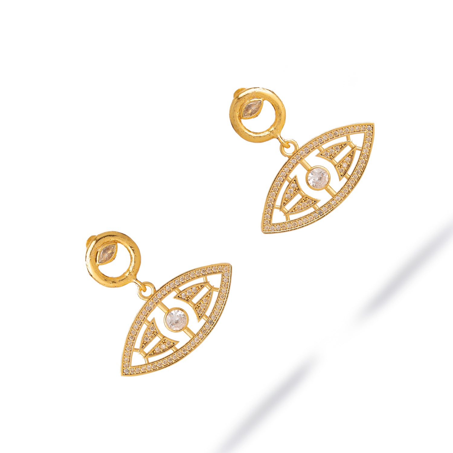 Timeless Horizon Eye Gold Earrings