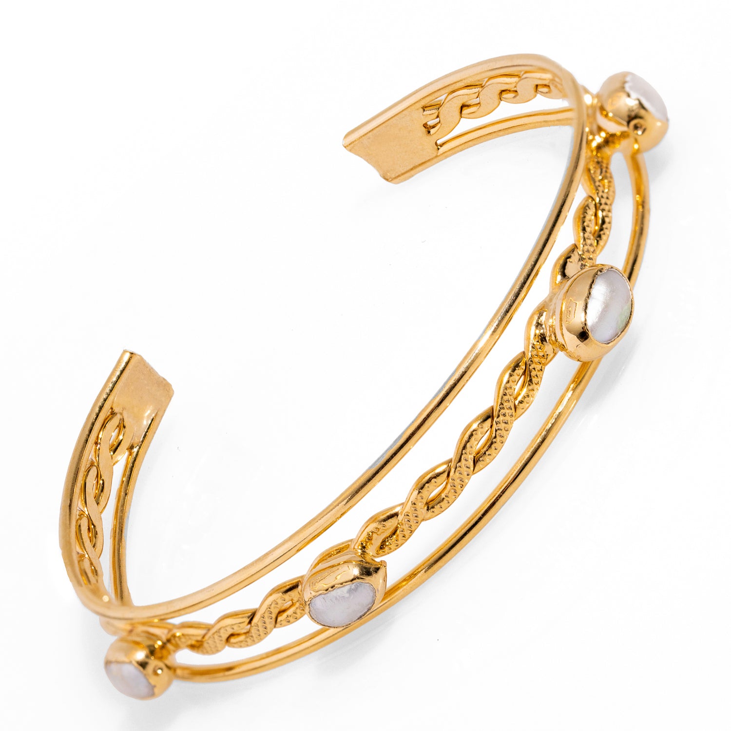 Handcrafted 18K Gold-Plated Trio Bubble Pearl Bracelet for a Modern, Luxurious Touch