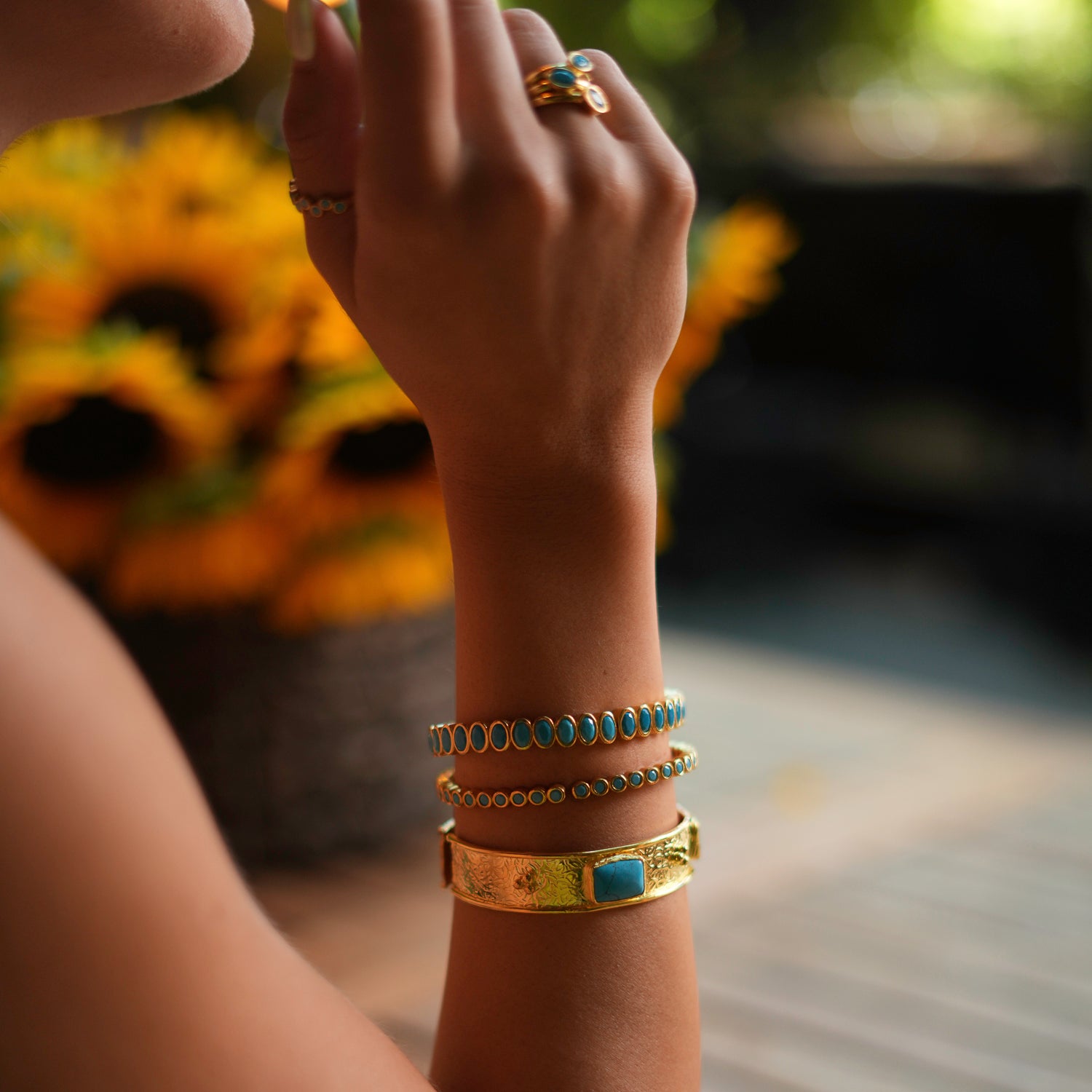 Turquoise Teardrop Bangle Bracelet in 24K Gold for a Luxurious and Energizing Accessory