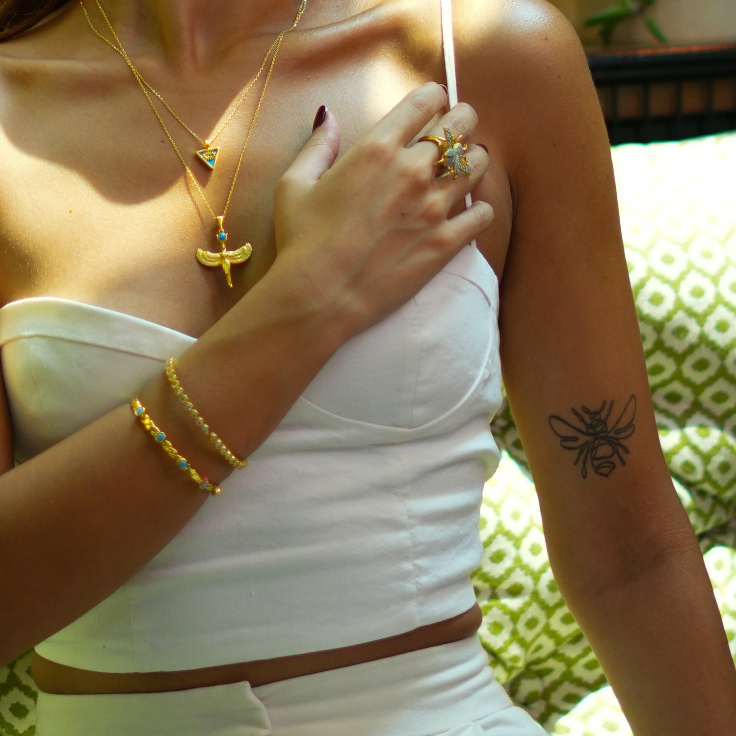 Twisted Gold Cuff Bracelet with Delicate Turquoise Stones for a Chic, Elegant Fashion Statement