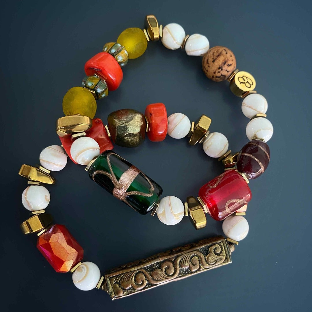 Experience the captivating beauty of the Vintage Style Tibetan Bracelet Set, a handmade collection inspired by Tibetan traditions and vintage allure.
