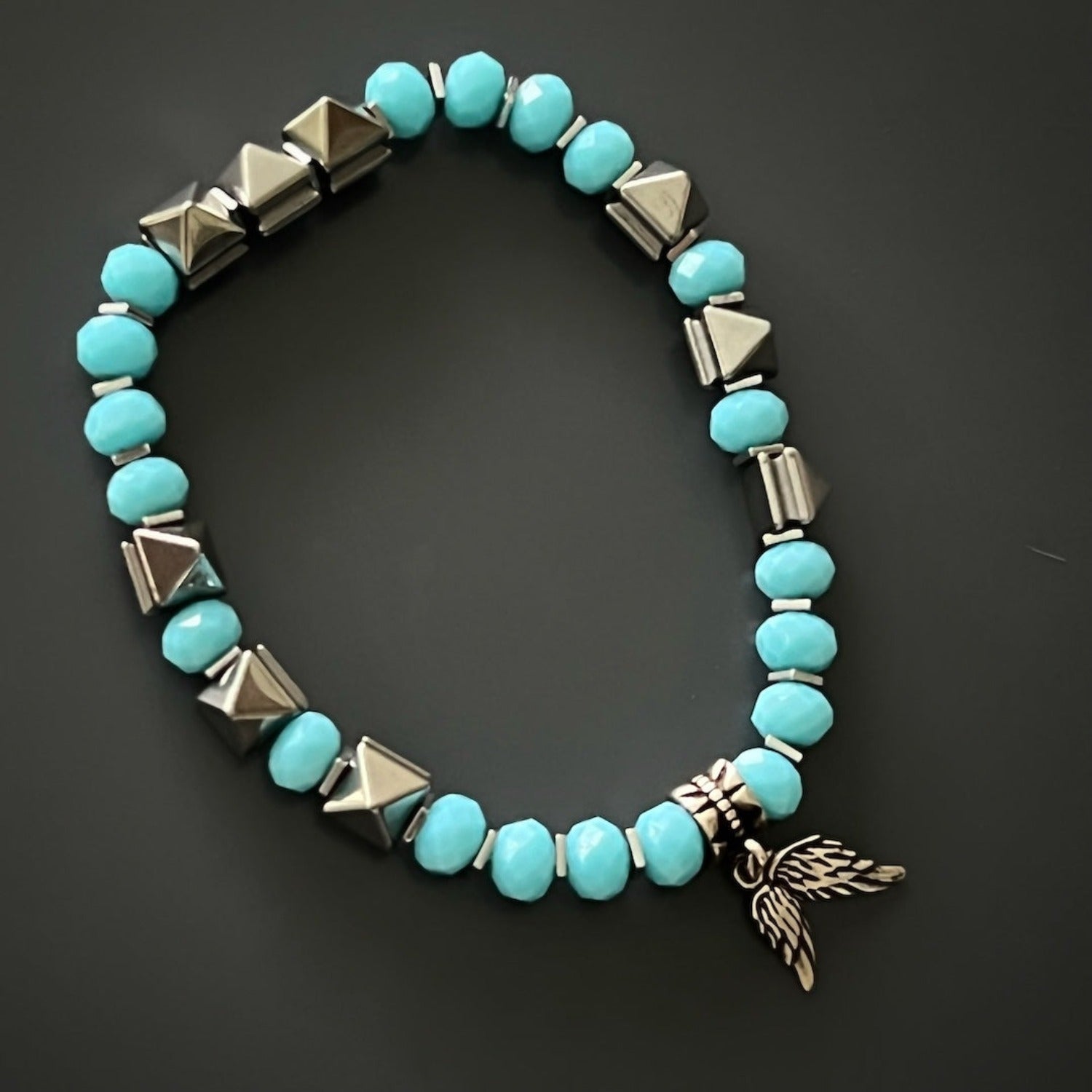 This handmade Angel Wings Anklet is a beautiful and thoughtful gift for anyone in need of a little extra protection and guidance