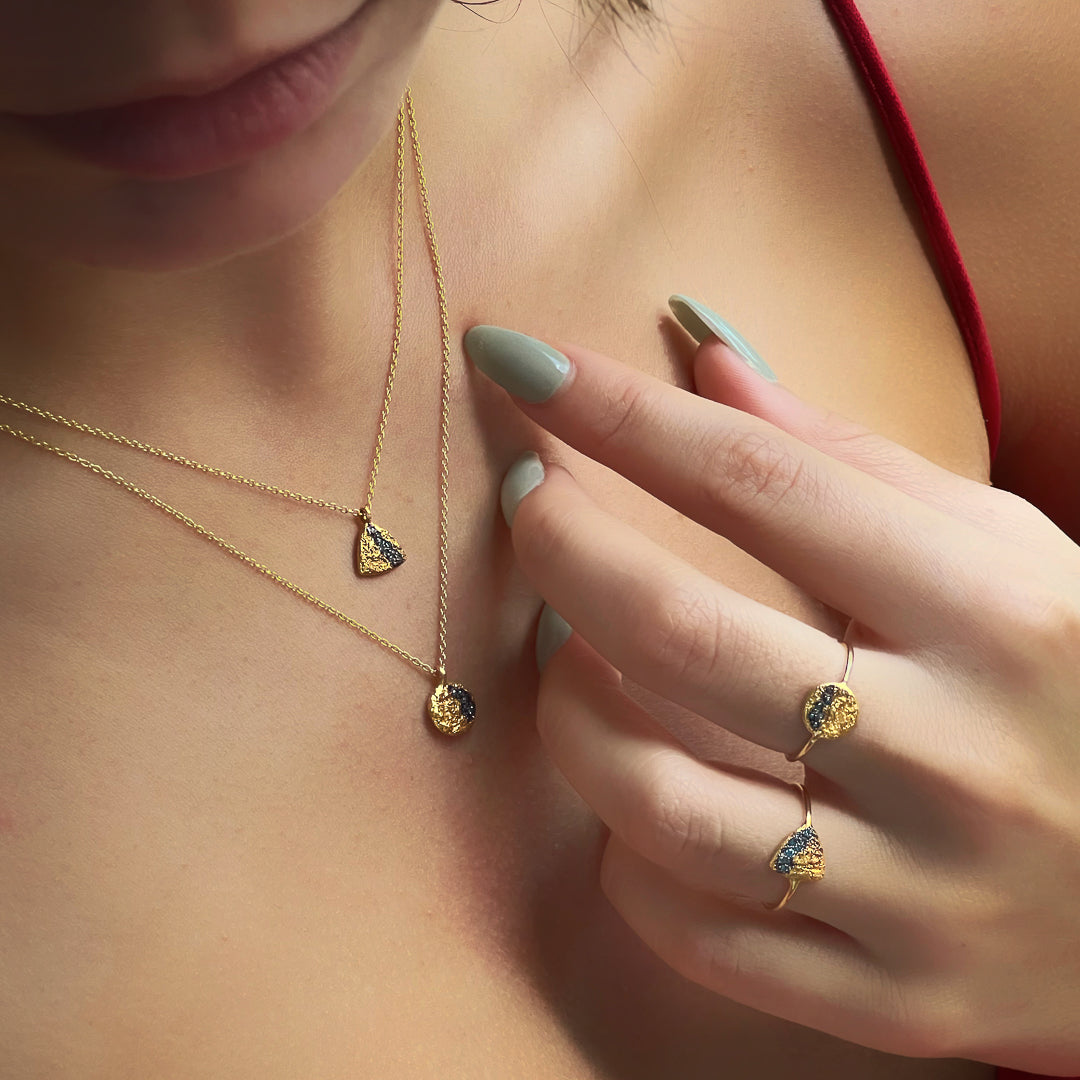 Adorned in Elegance - Model Wearing Nature Triangle Gold Diamond Necklace.