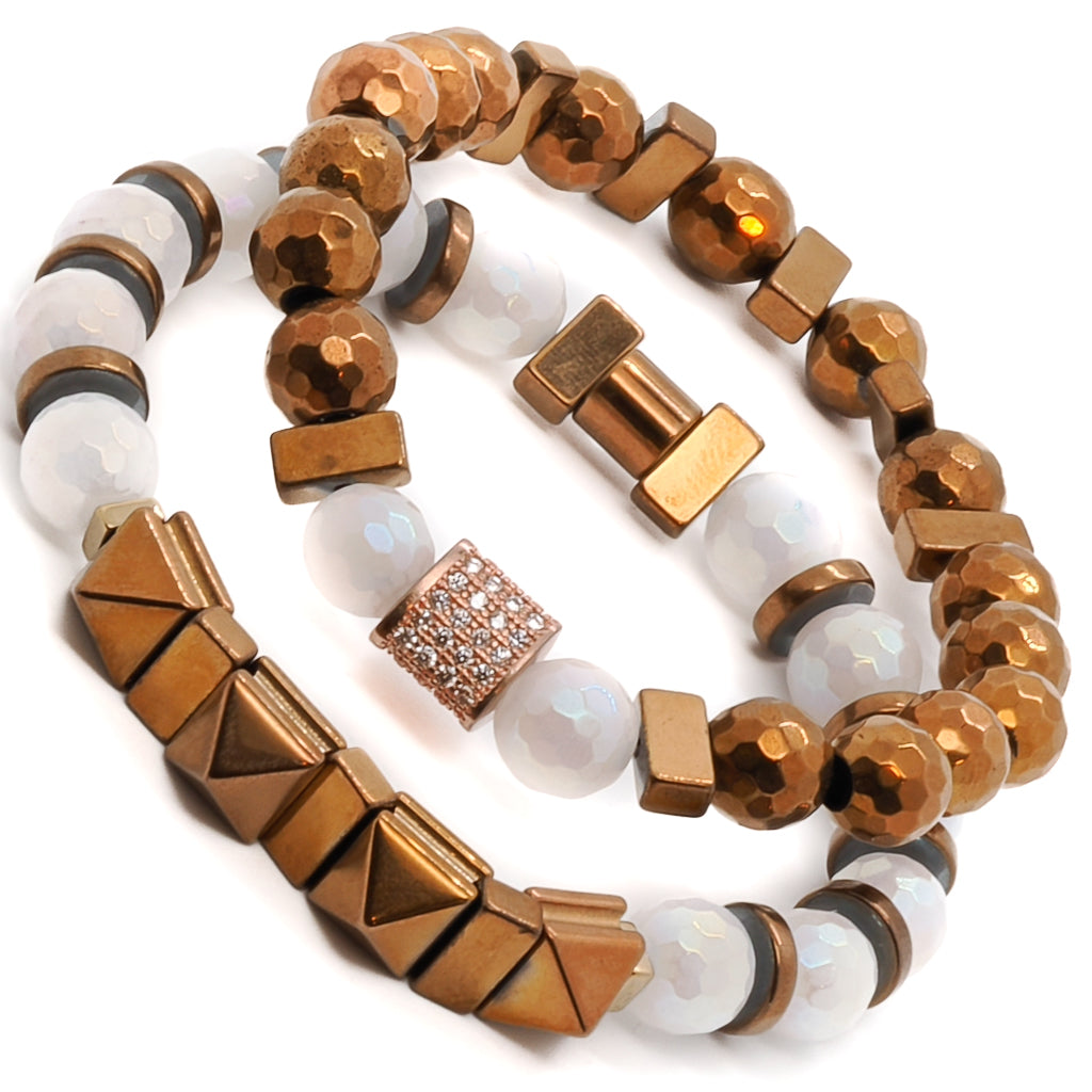 Experience the beauty and healing properties of the Rose Energy Quartz Bracelet Set, adorned with rose gold hematite and quartz stones.