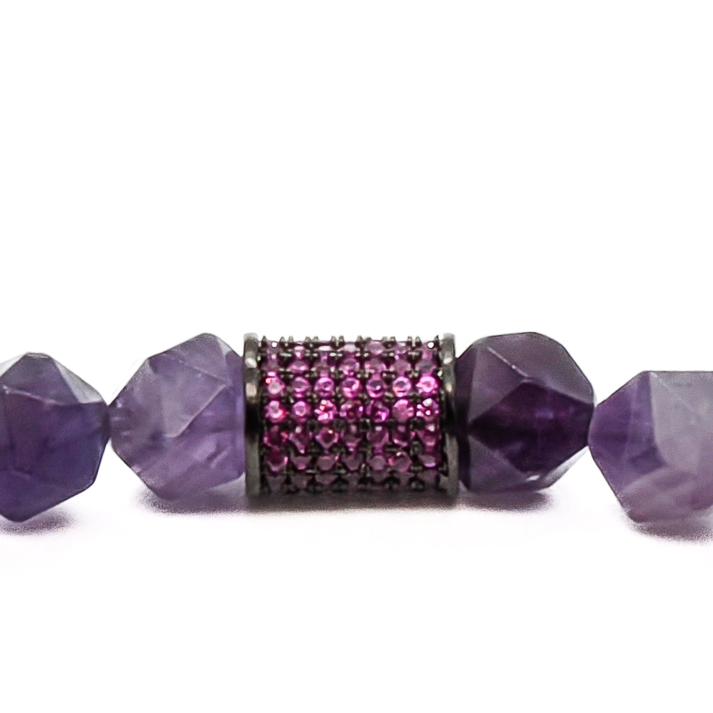 Embrace the glamour of the Stylish Women Bracelet, adorned with sparkling Swarovski crystal beads and a captivating jasper stone.