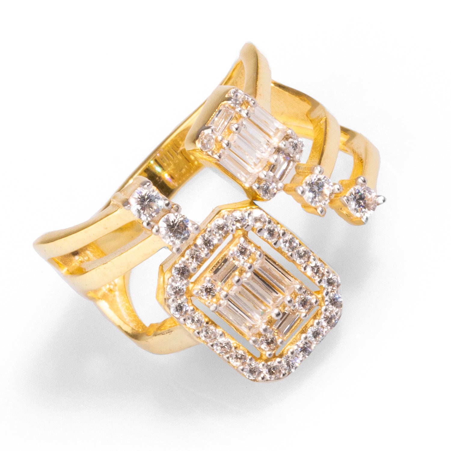 18K gold-plated sterling silver ring featuring CZ baguette diamonds, adjustable from size 5&#39;&#39; to 7&#39;&#39;, perfect for adding sophistication to any outfit.