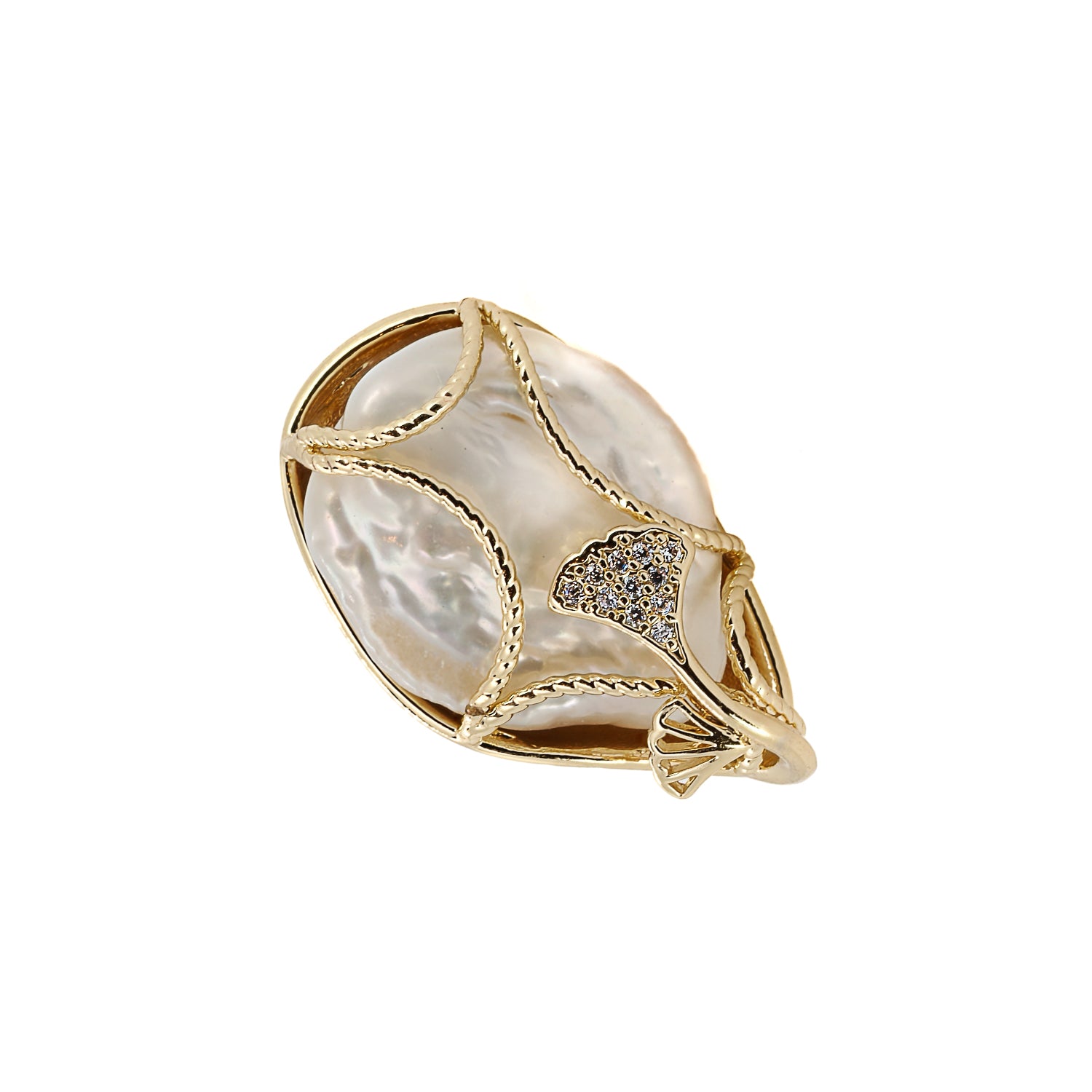 Symbol of Purity and Luxury: Cleopatra Pearl & Gold Ring