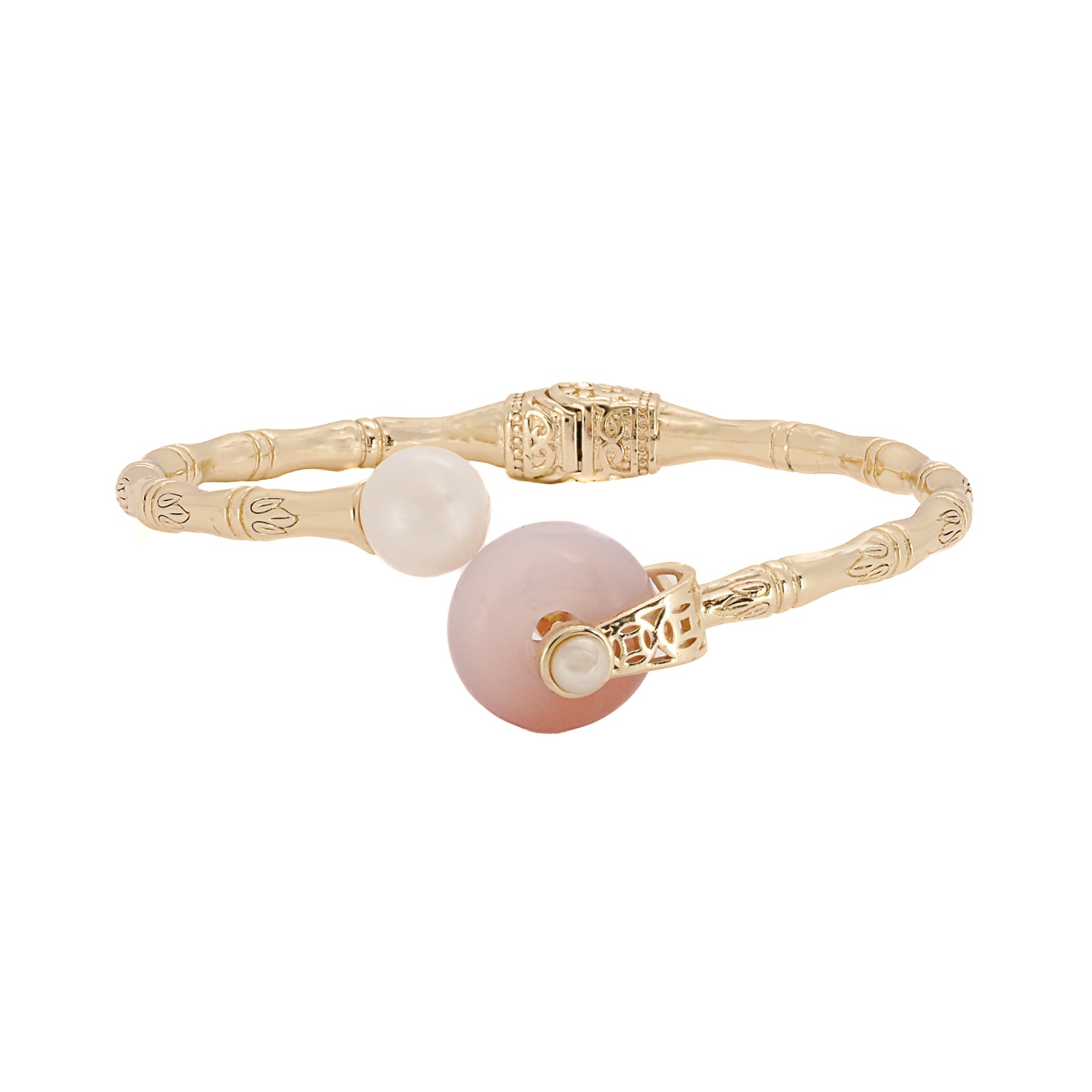 Mystical elegance: Cleopatra Quartz Pearl Bracelet shines.