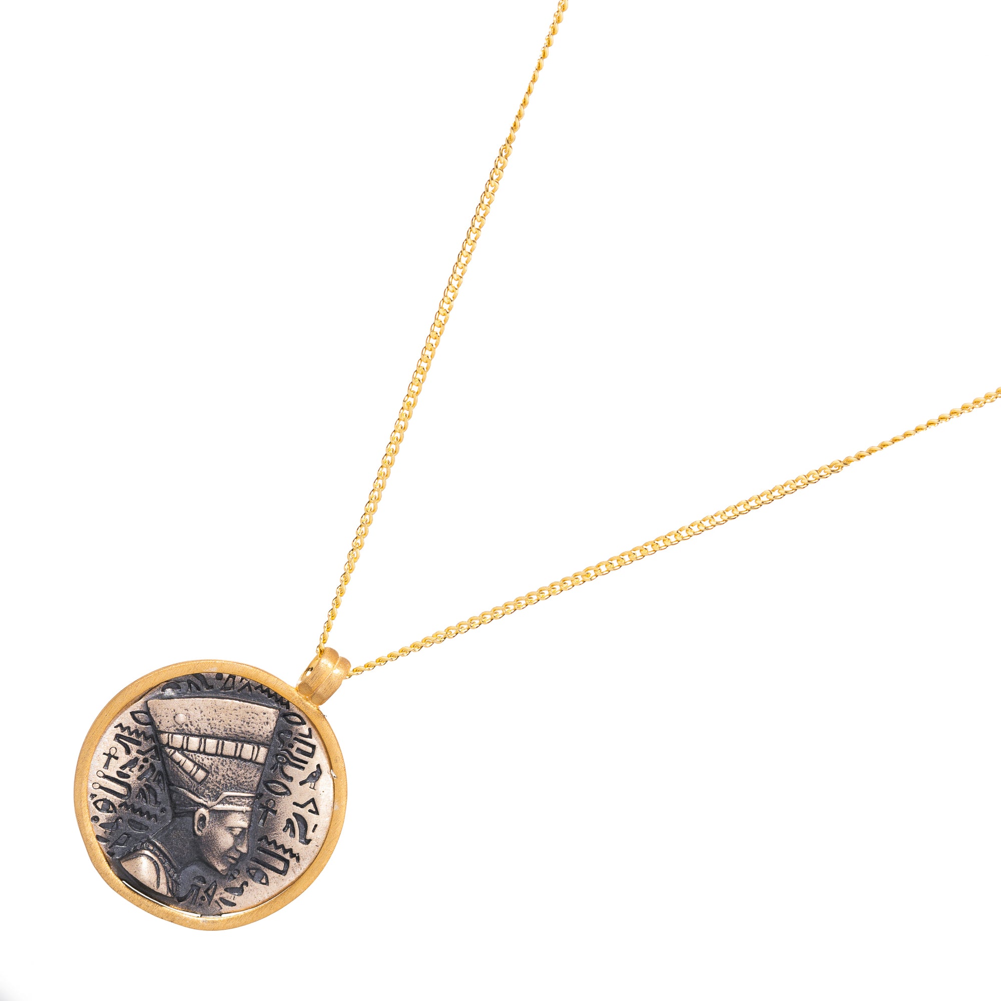 18k gold-plated sterling silver necklace with a Nefertiti pendant, reflecting the divine heritage and feminine strength of ancient Egypt.