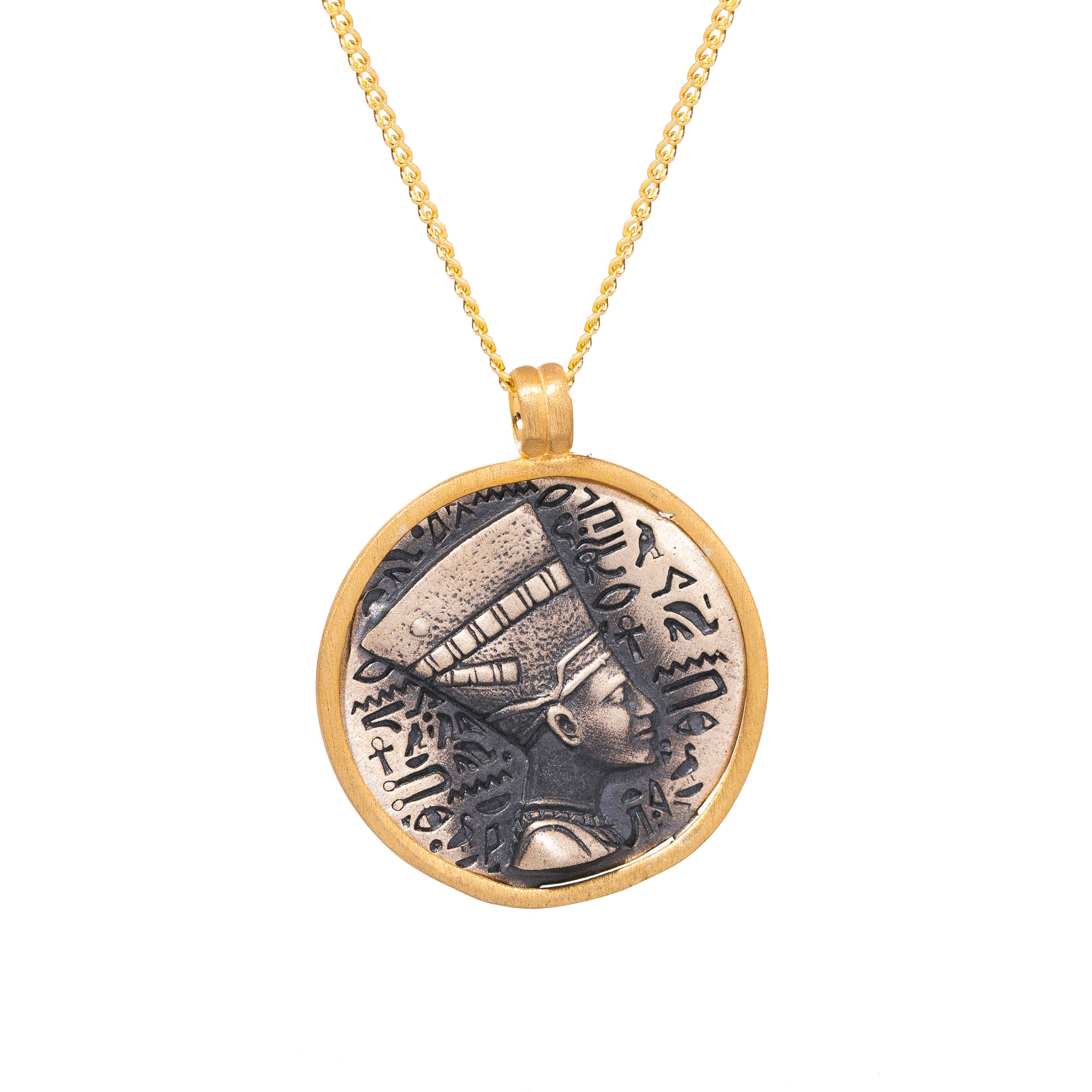 Divine Queen Nefertiti pendant necklace in sterling silver, adorned with 18k gold plating, embodying the wisdom and grace of ancient Egypt.