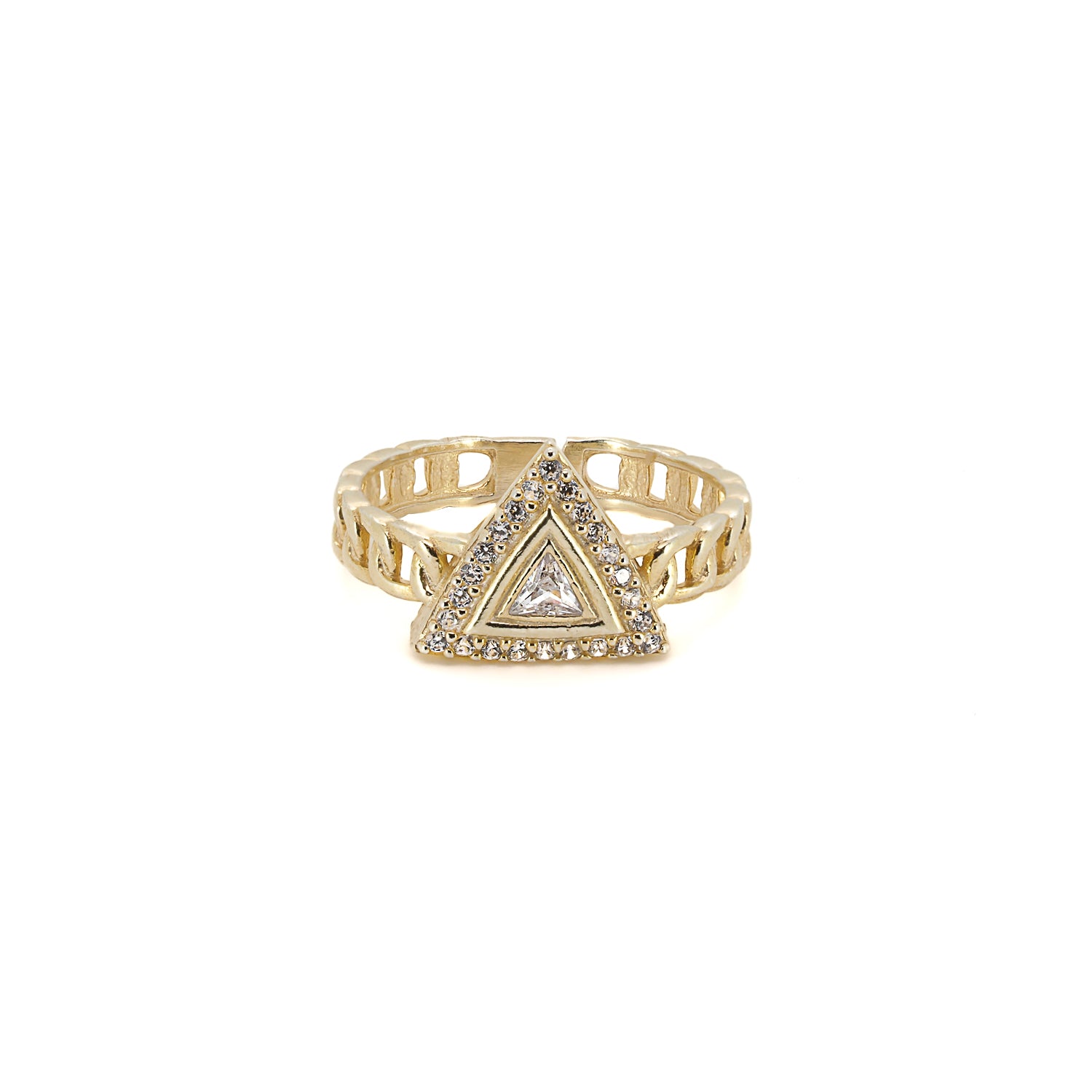 The intricate details of the Gold Vermeil Diamond Ring shine through.