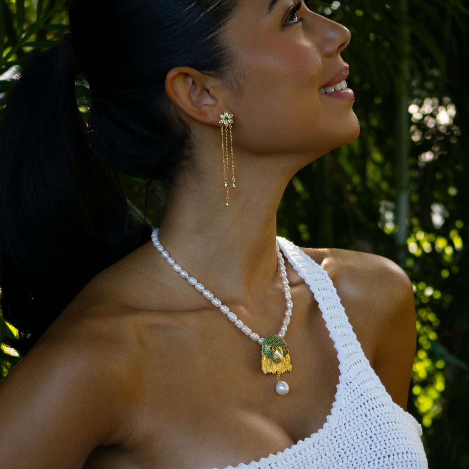 Majestic Emerald Eagle Pearl Necklace