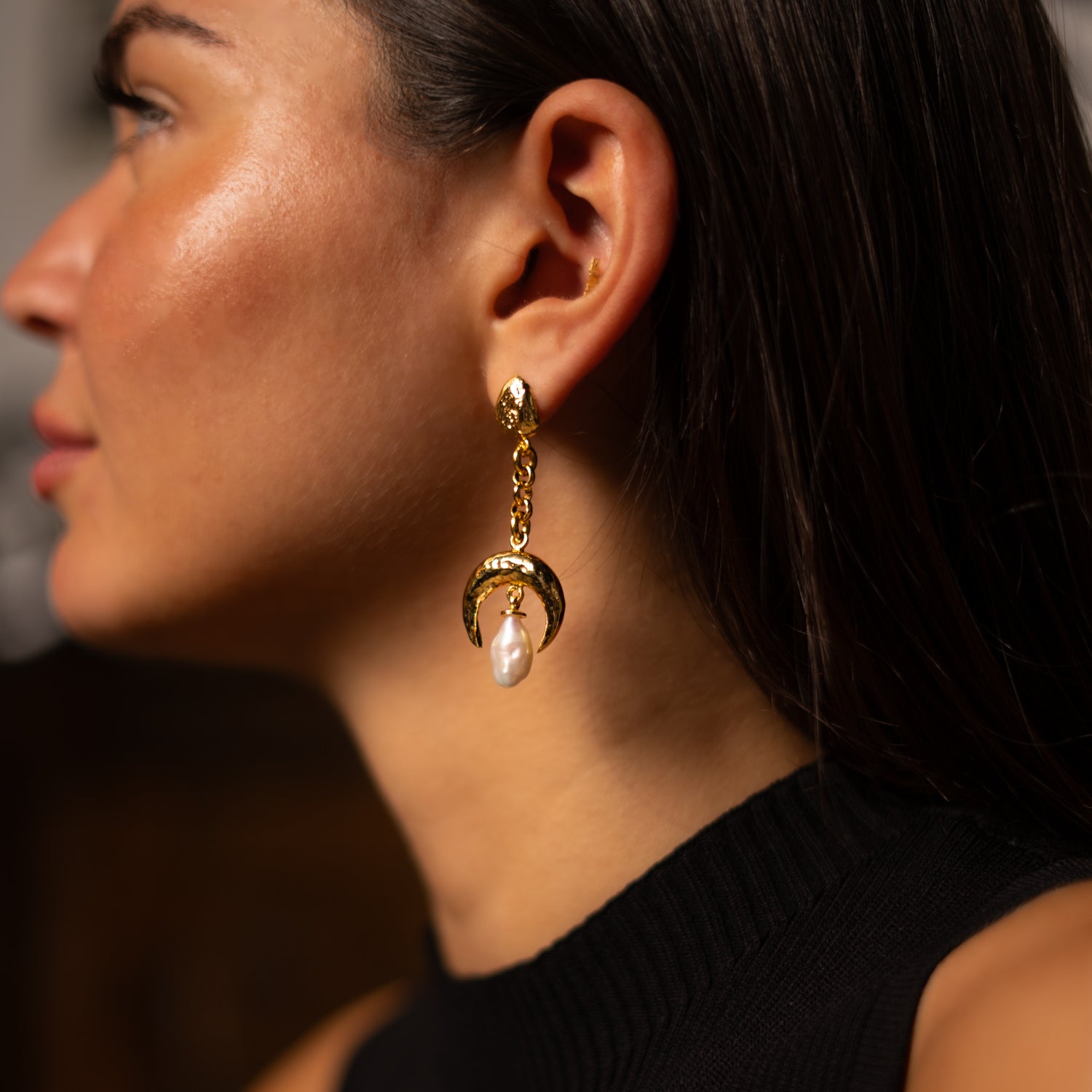 Mystic Moonlight Pearl Gold Earrings