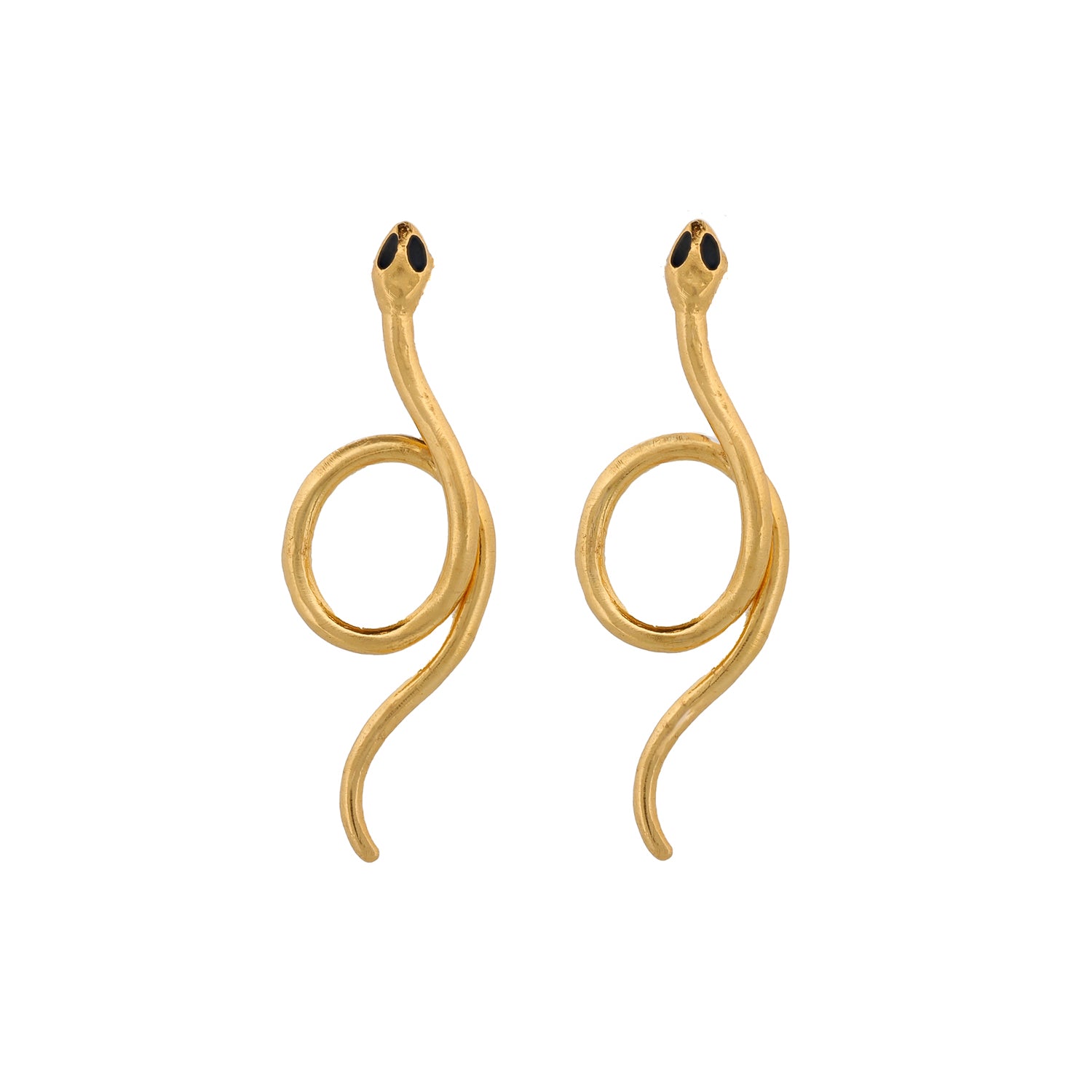 Graceful serpent earrings with onyx accents and a symbolic design, plated in 24K gold for a timeless look.
