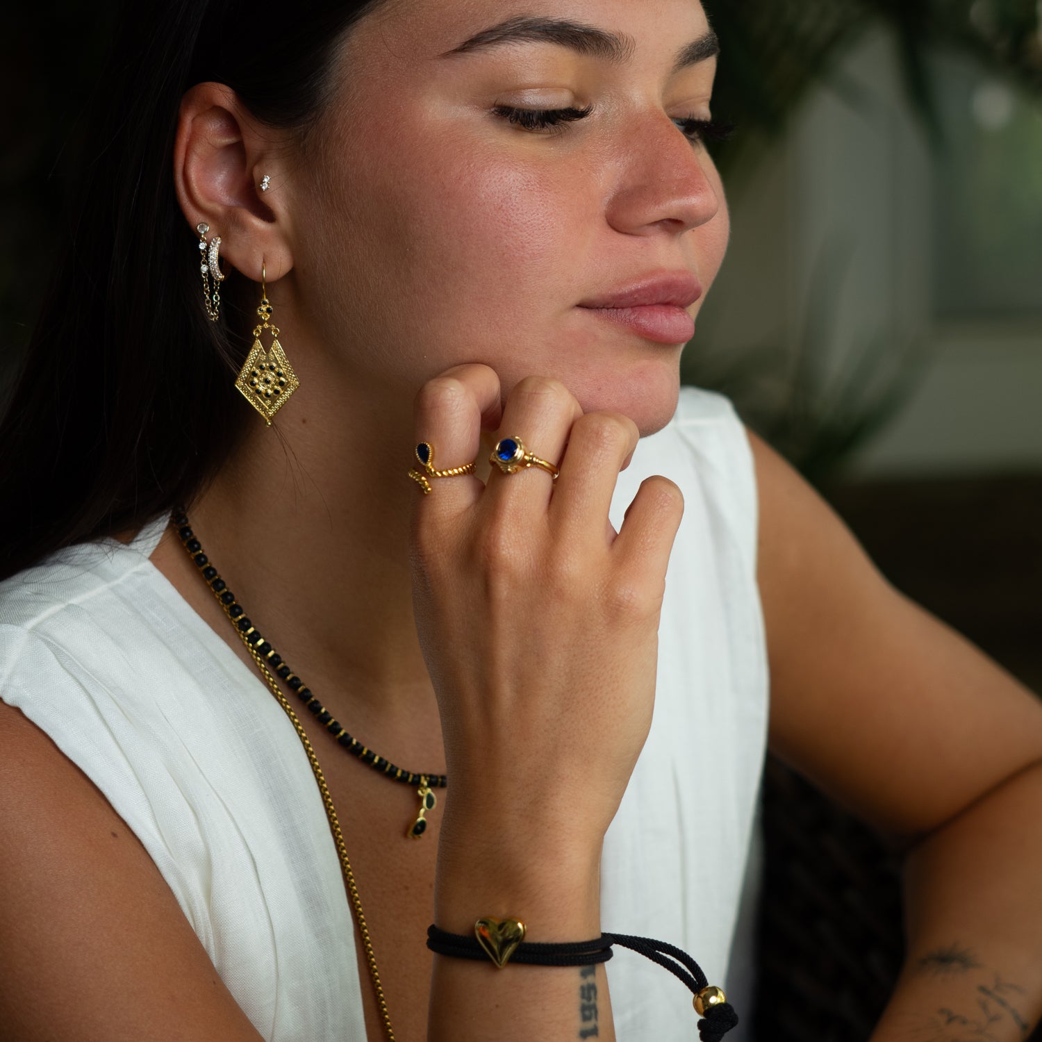 Vintage Style Gold &amp; Black Onyx Design Dangle Earrings