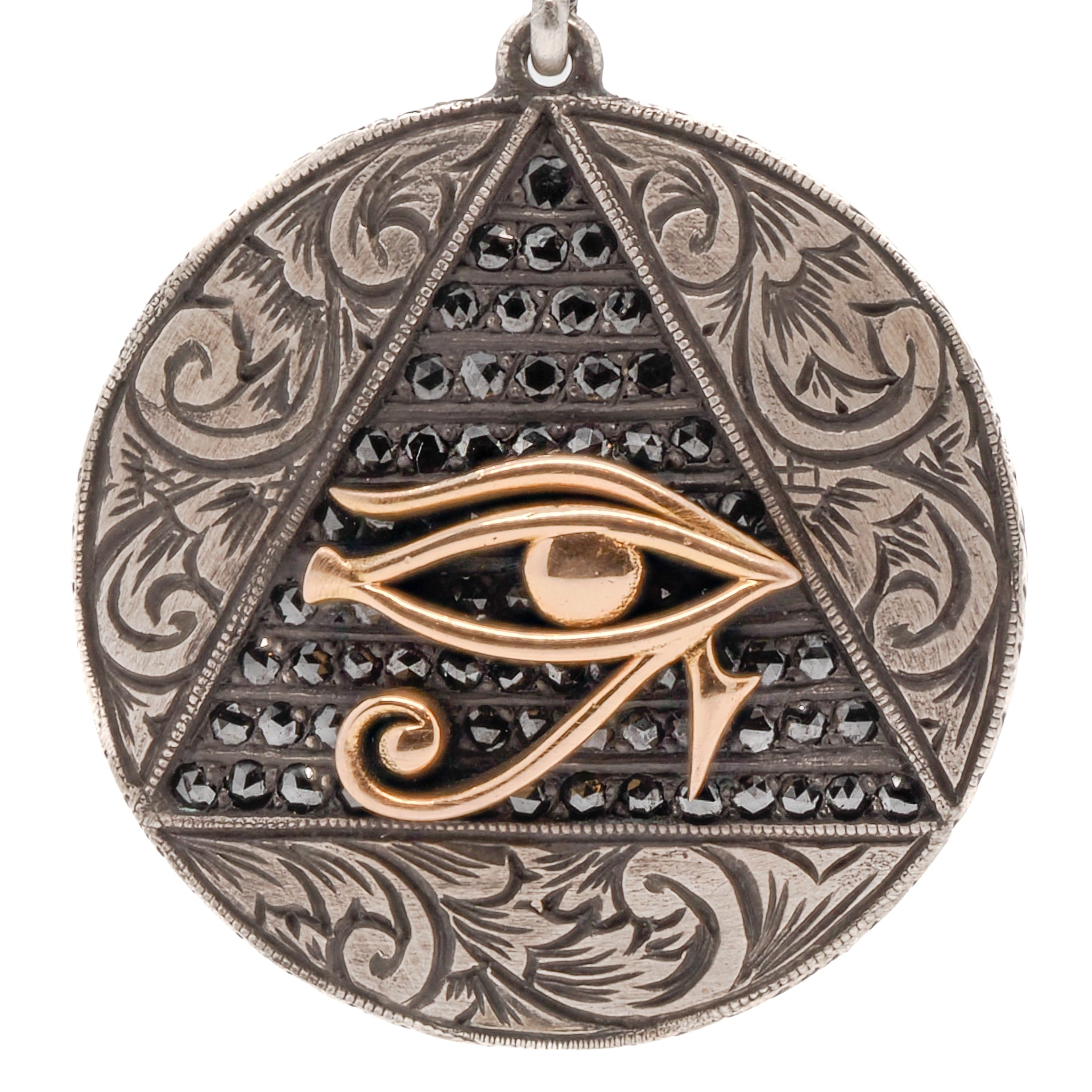 Eye of Ra Pendant Necklace - A Stunning and Powerful Symbol of Protection