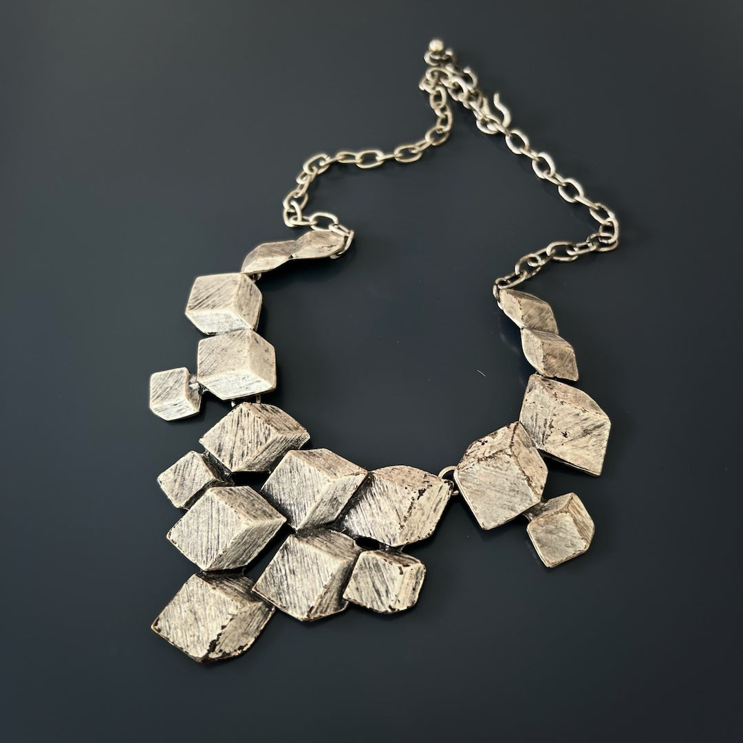 Elevate your fashion game with this handmade Nepal Antic Silver plated geometric pendant necklace