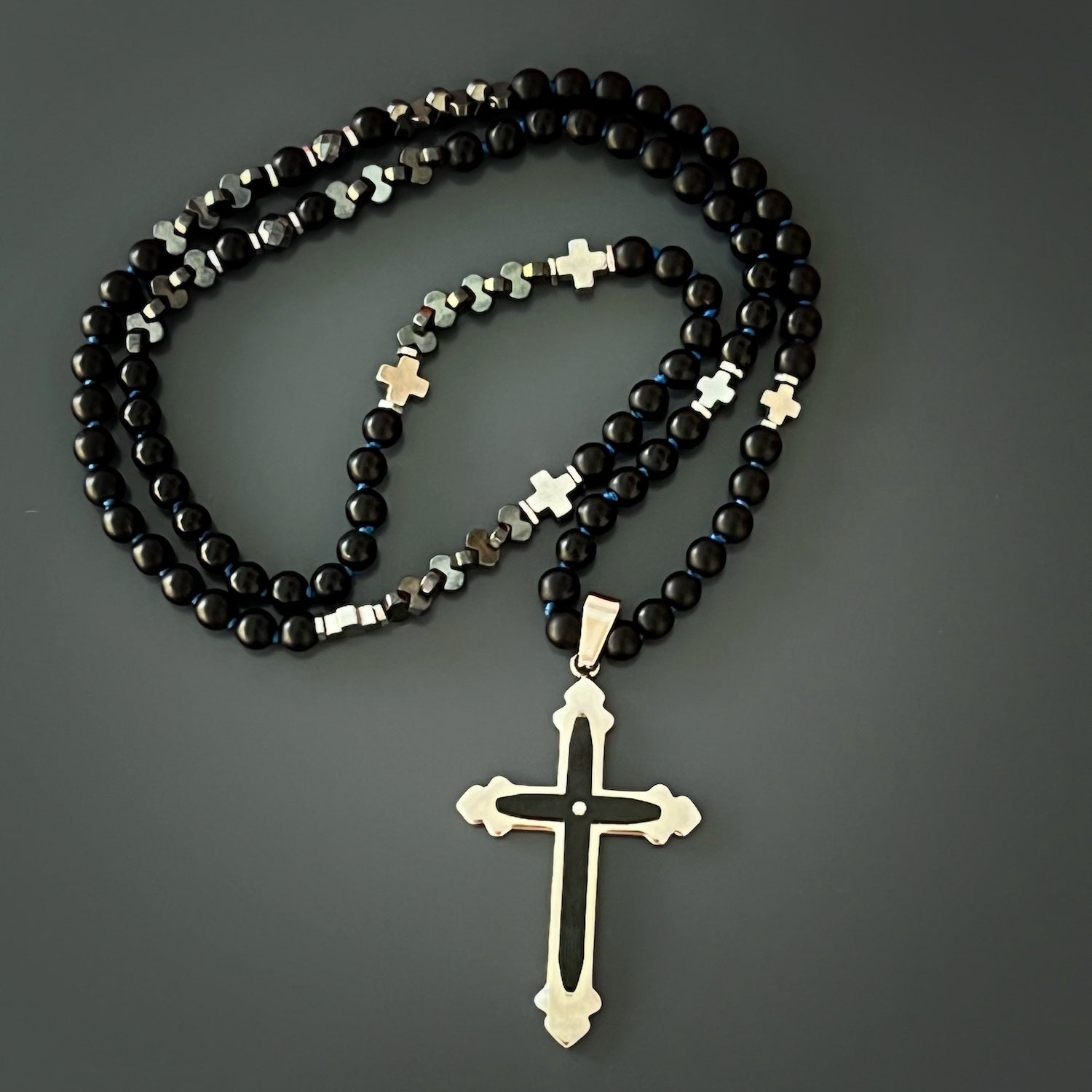 Black Onyx Cross Necklace with Elegant Design