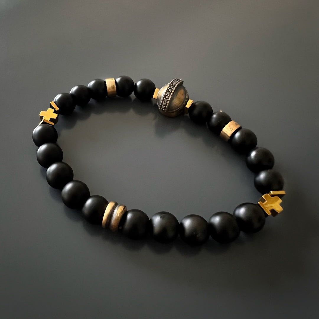 Mixed metals and natural stones: Black Vibe Men&#39;s Gladiator Bracelet for a rugged look