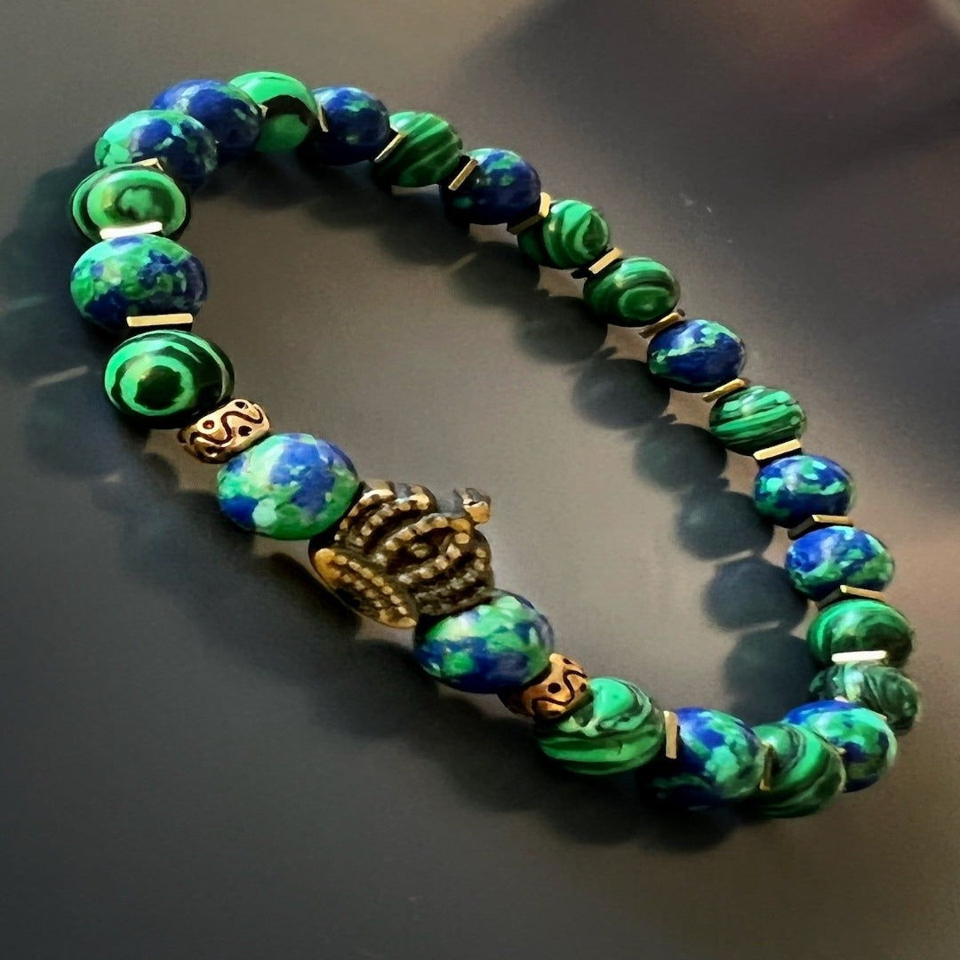 Embrace positive change and transformation with Malachite stones
