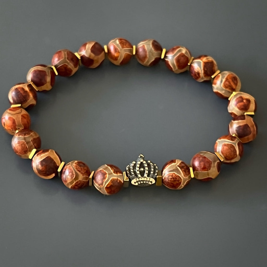 Experience the majestic energy of the Men&#39;s Spiritual Beaded King Crown Bracelet, a symbol of spiritual sovereignty.