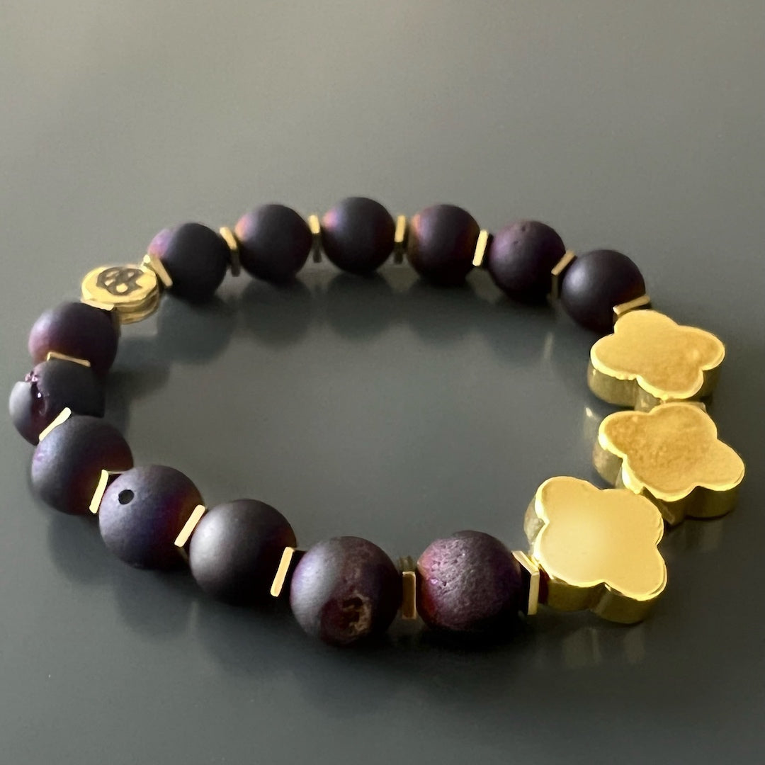 The Moroccan Flower Agate Bracelet exudes elegance and sophistication, making it a statement piece for any occasion, as showcased in the image.