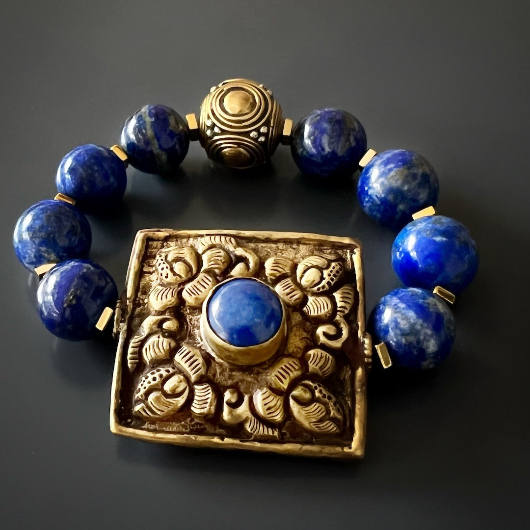 Elevate your style with the Nepal Energy Bracelet, a unique and captivating piece of jewelry with lapis lazuli and Nepalese craftsmanship.