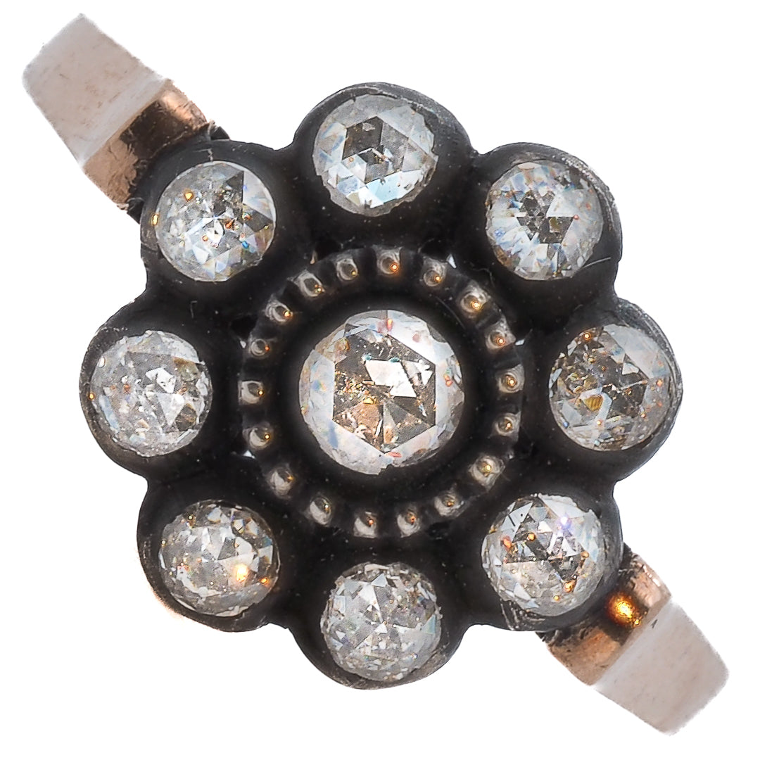 Ebru Jewelry Fine Jewelry Series - Luxurious Ring with G Color VS Diamonds.