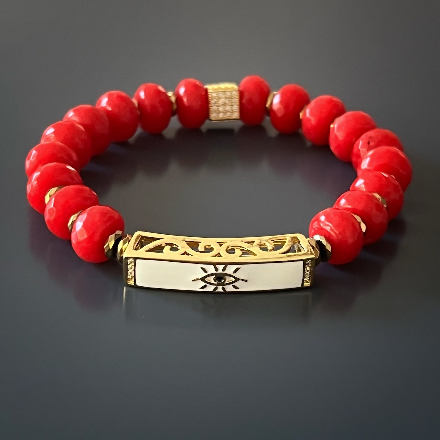 Feel the energetic power of the Red Energy Evil Eye Bracelet, handcrafted with care and attention to detail for a unique and meaningful accessory.